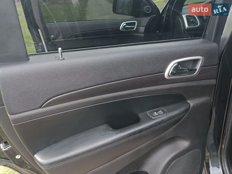 Jeep Grand Cherokee 2015 VIN 1C4RJFAG3FC224793 фото оголошення 15 з 55