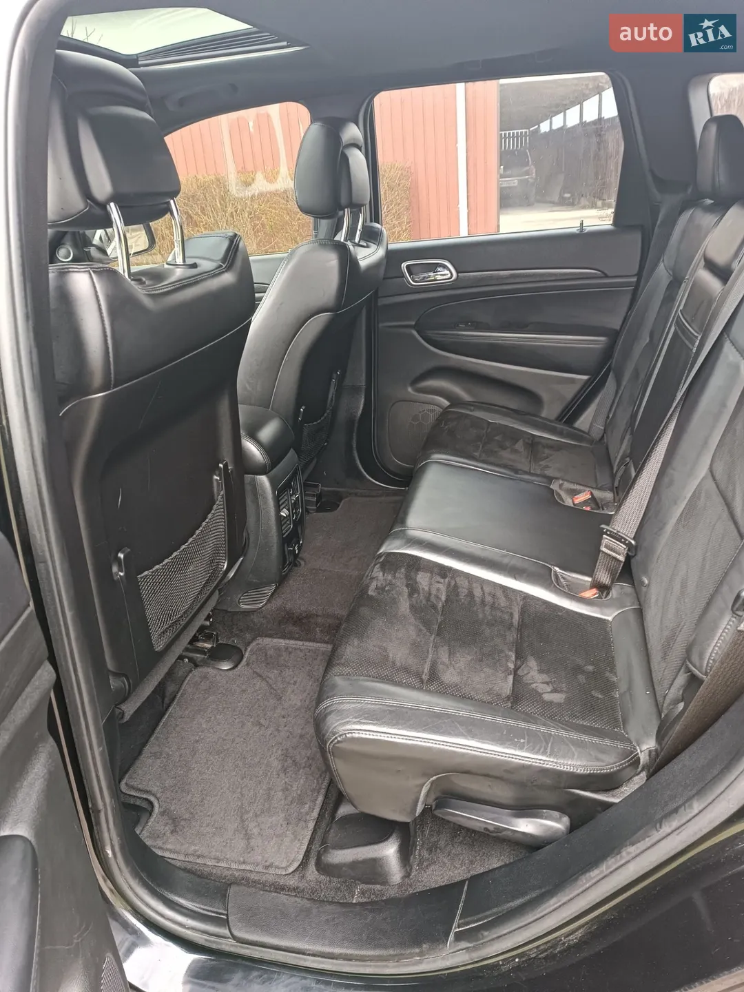Jeep Grand Cherokee 2015 VIN 1C4RJFAG3FC224793 фото оголошення 16 з 20