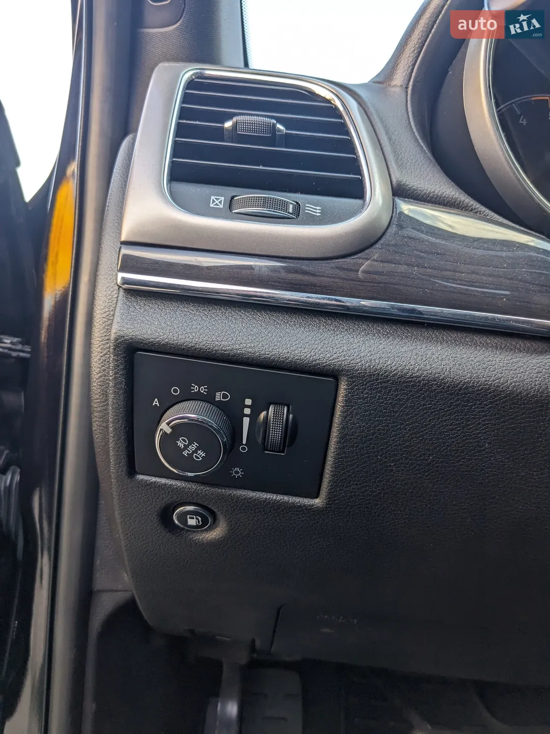 2018 Jeep Grand Cherokee - мініатюра 14