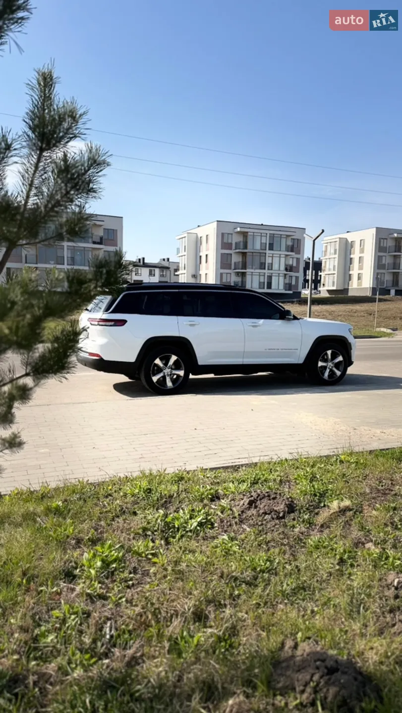 2021 Jeep Grand Cherokee - фото 1