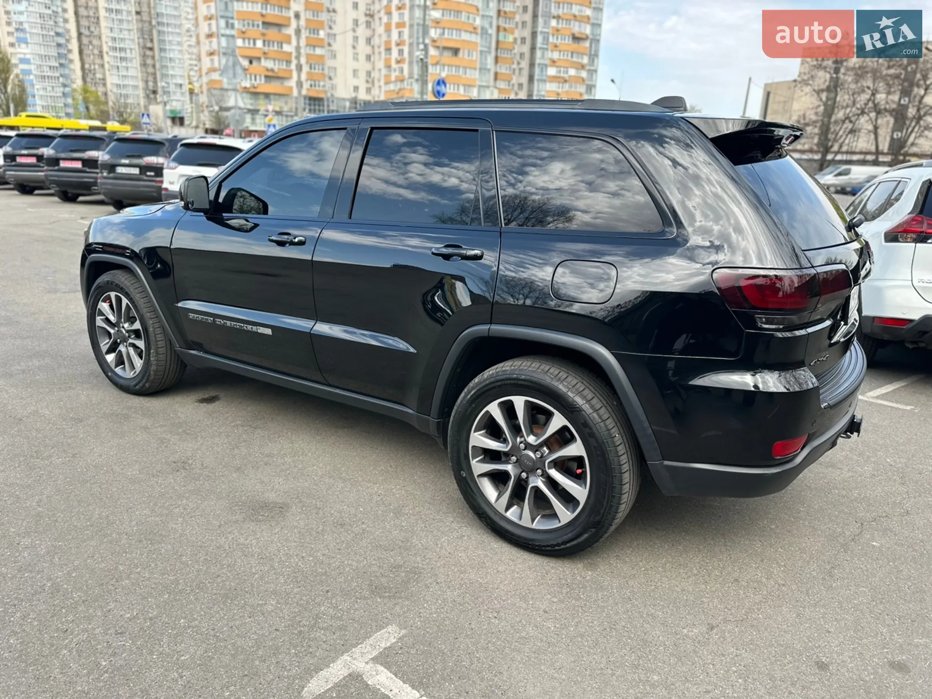 2020 Jeep Grand Cherokee - мініатюра 13