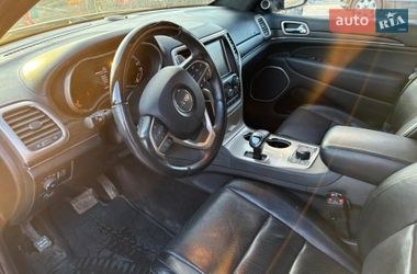 Внедорожник / Кроссовер Jeep Grand Cherokee 2015 в Черновцах