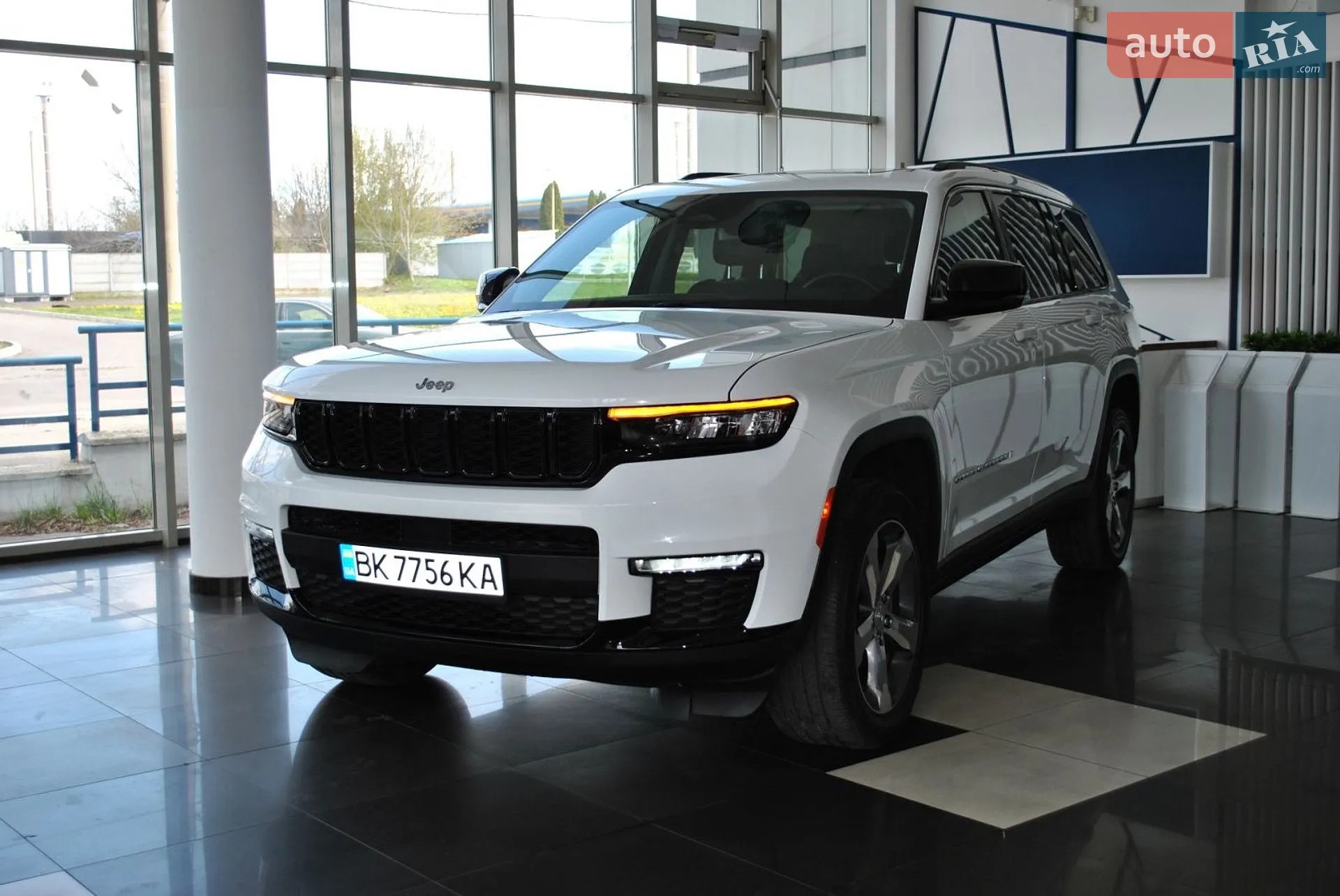 2022 Jeep Grand Cherokee - мініатюра 5