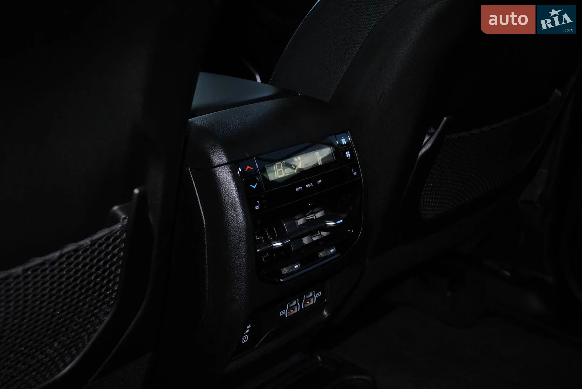 2022 Jeep Grand Cherokee - мініатюра 26