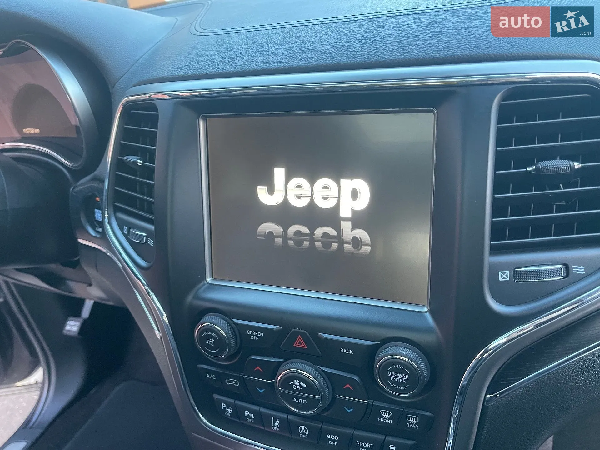 2017 Jeep Grand Cherokee - мініатюра 59