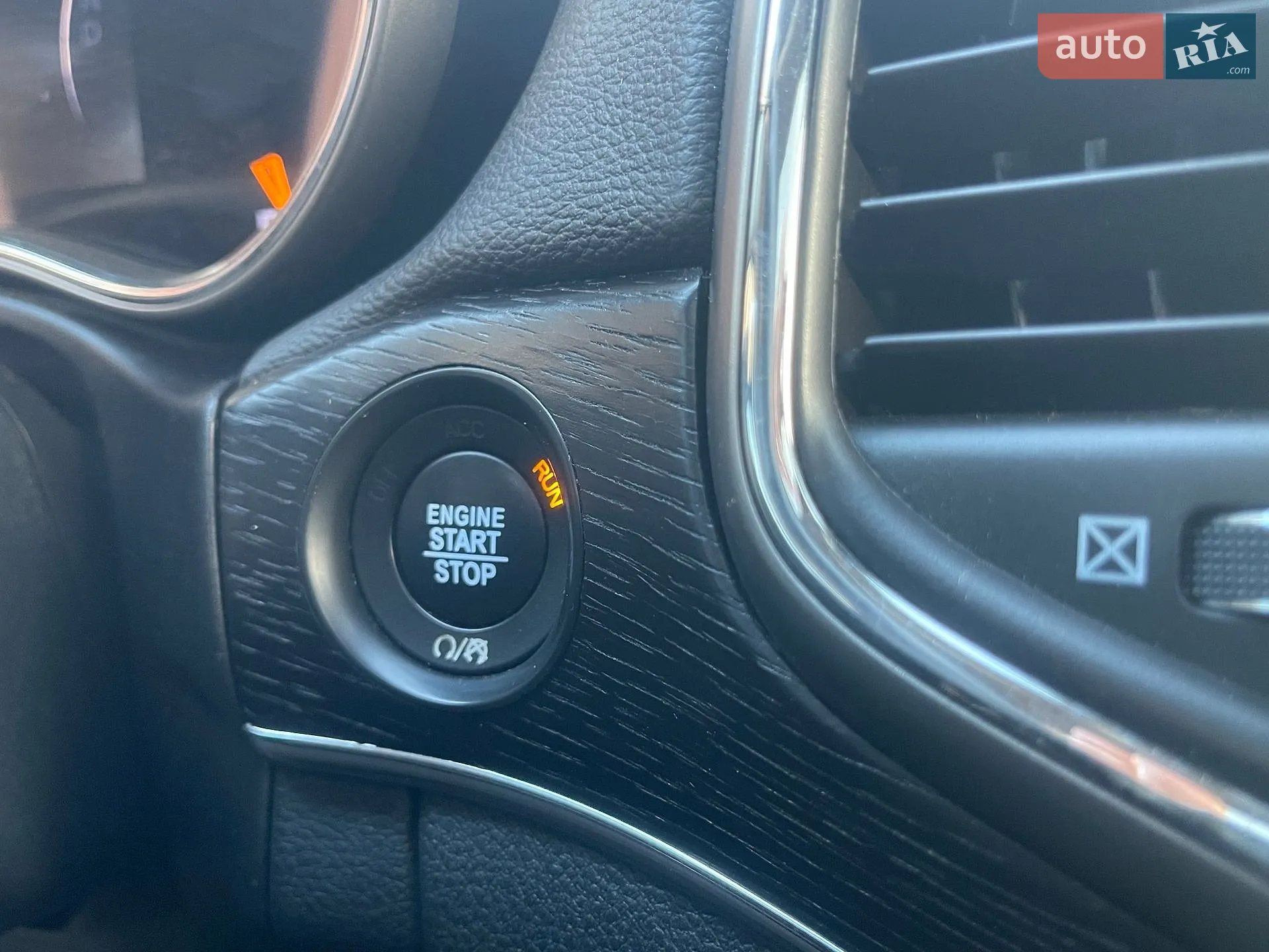 2017 Jeep Grand Cherokee - мініатюра 143
