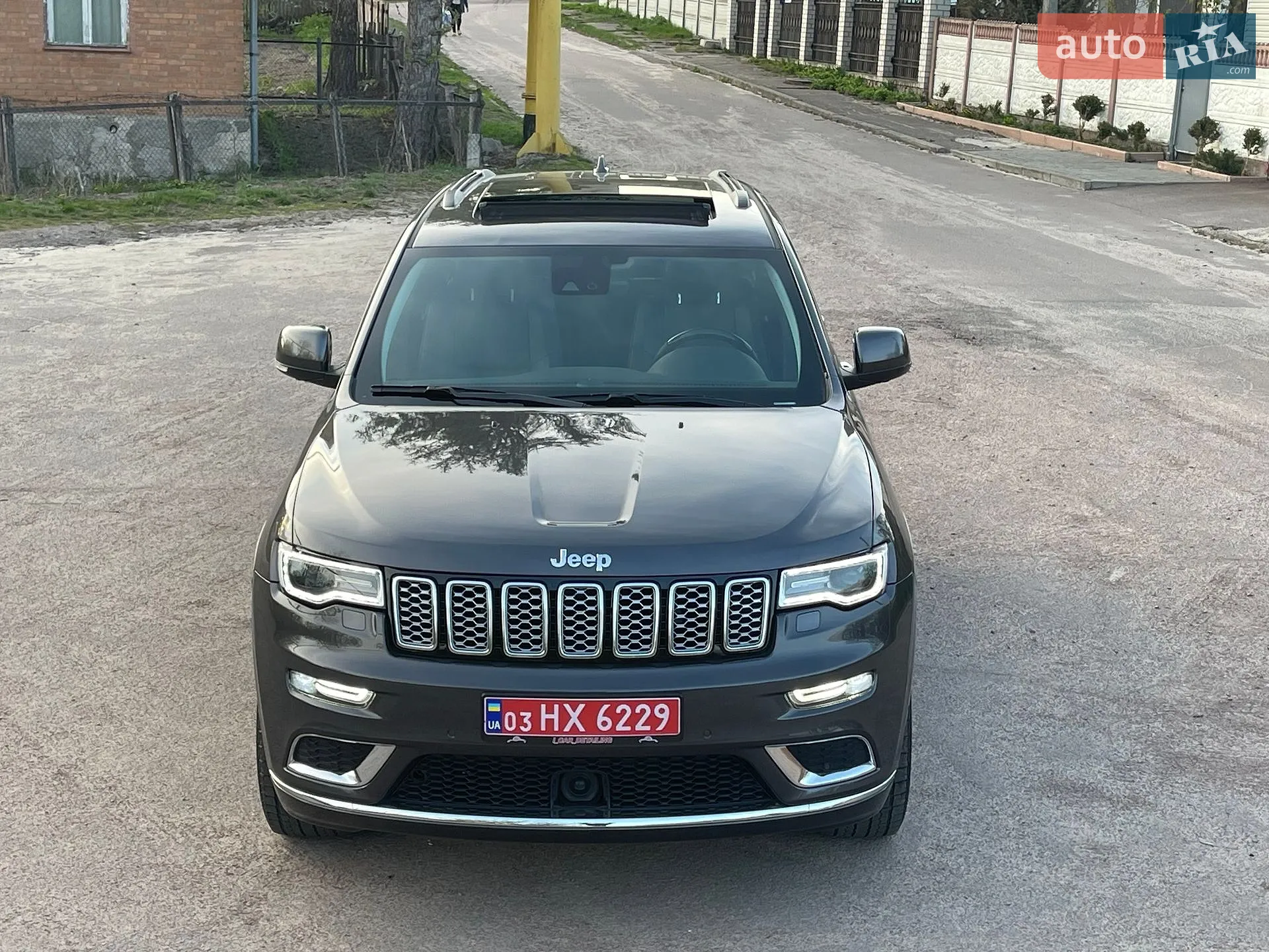 2017 Jeep Grand Cherokee - мініатюра 197