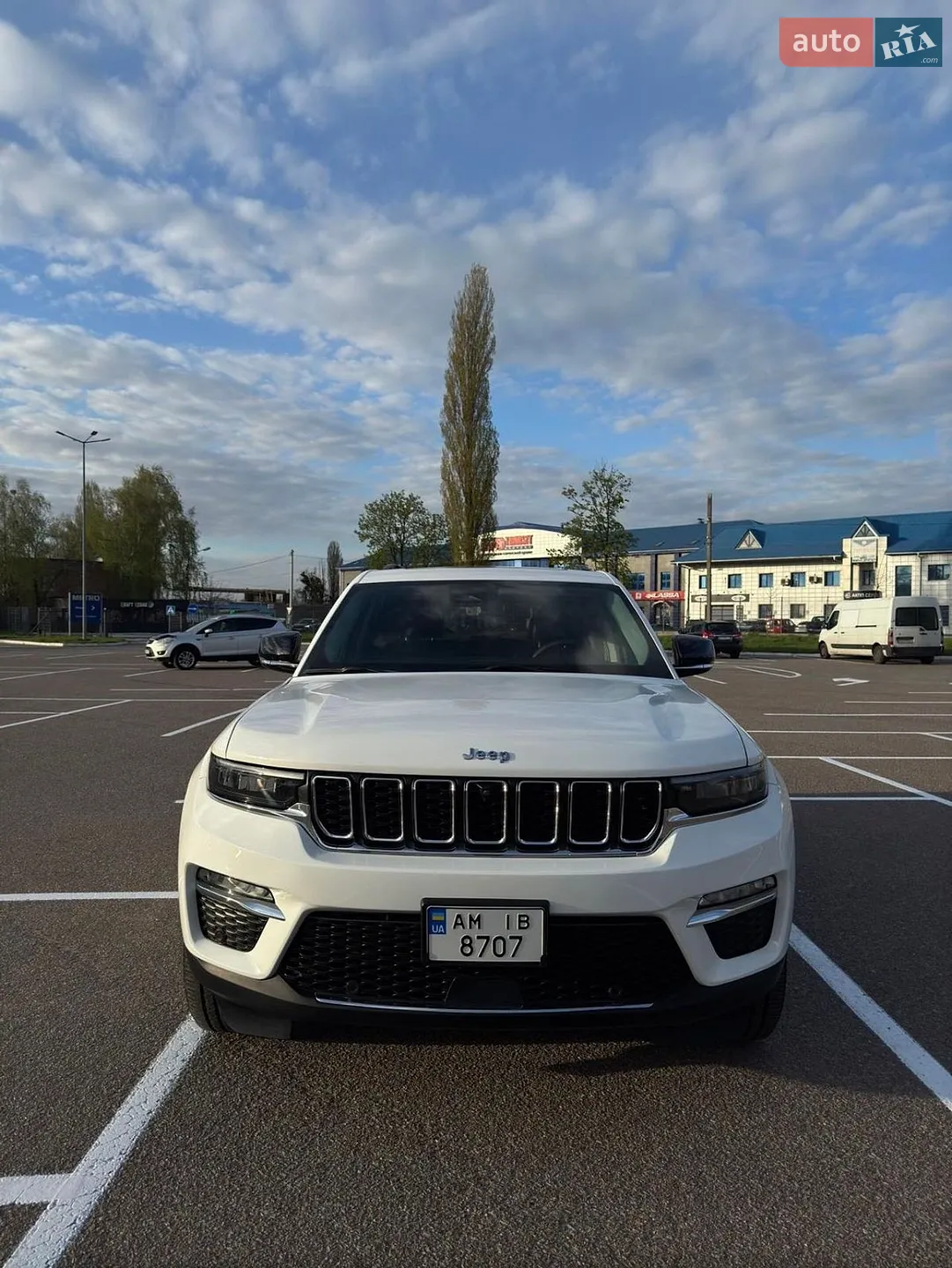2023 Jeep Grand Cherokee - мініатюра 7