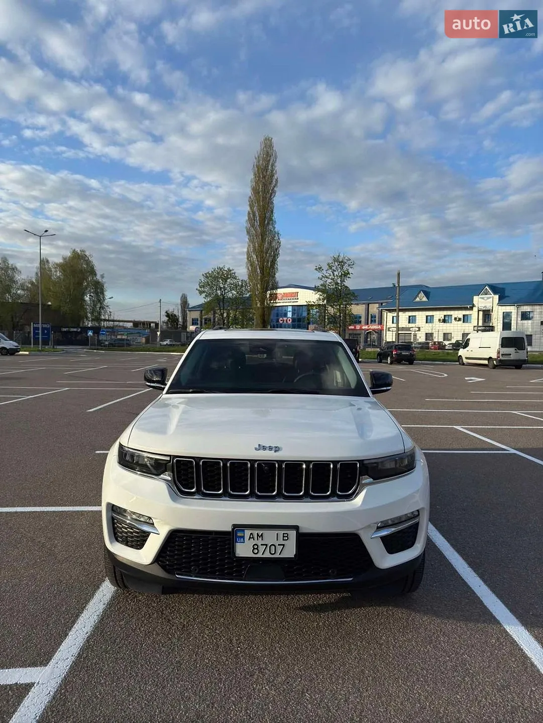 2023 Jeep Grand Cherokee - мініатюра 2