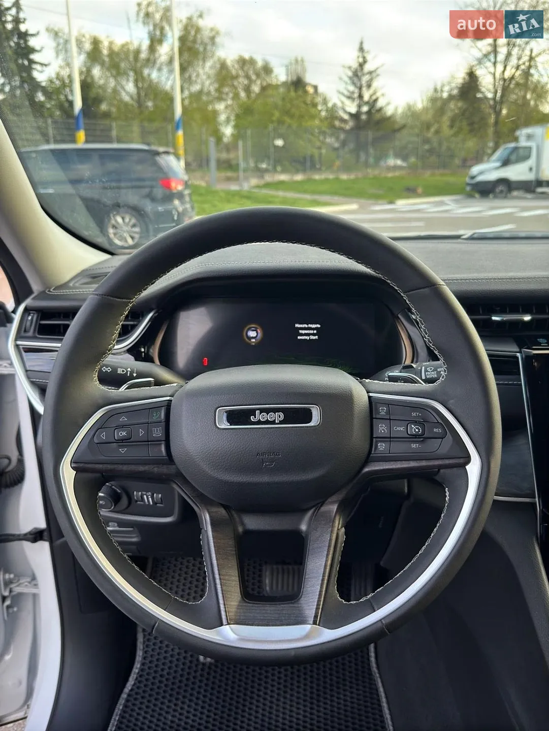 2023 Jeep Grand Cherokee - мініатюра 17