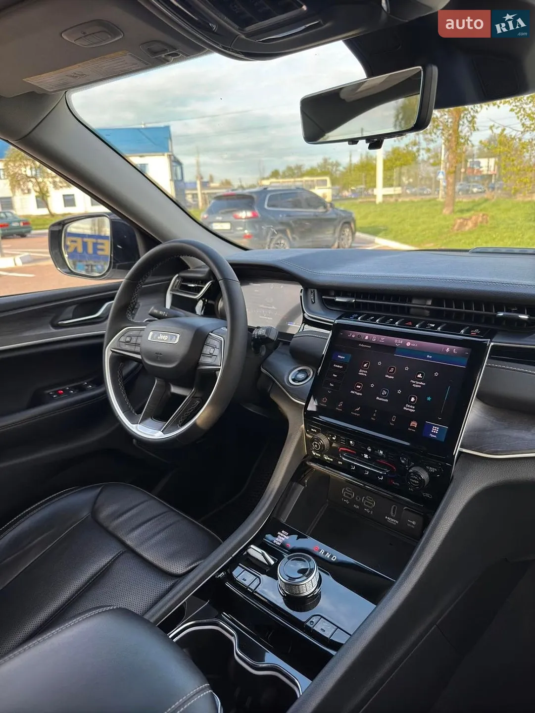 2023 Jeep Grand Cherokee - мініатюра 31
