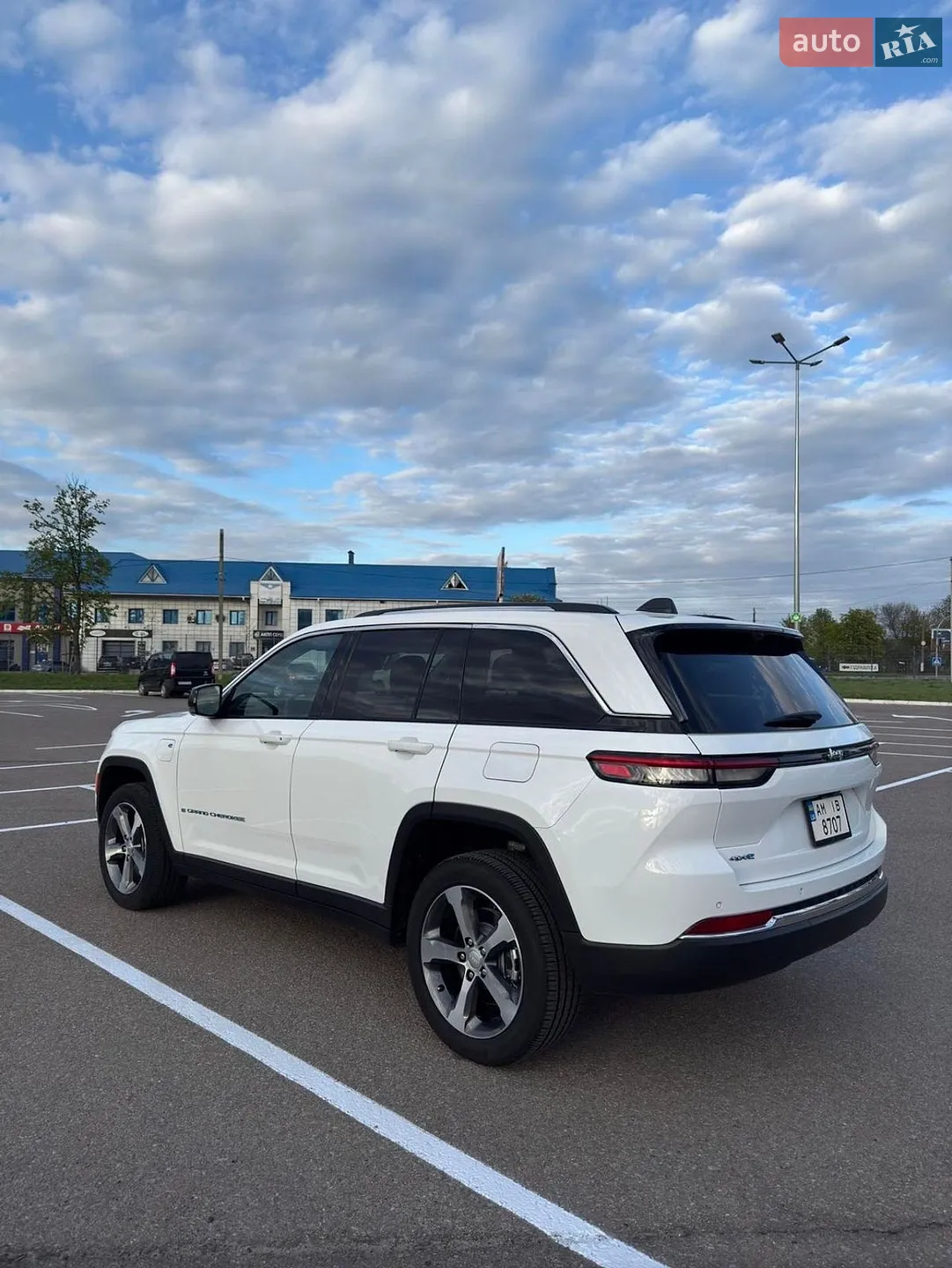 2023 Jeep Grand Cherokee - мініатюра 40