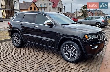 Внедорожник / Кроссовер Jeep Grand Cherokee 2018 в Киеве