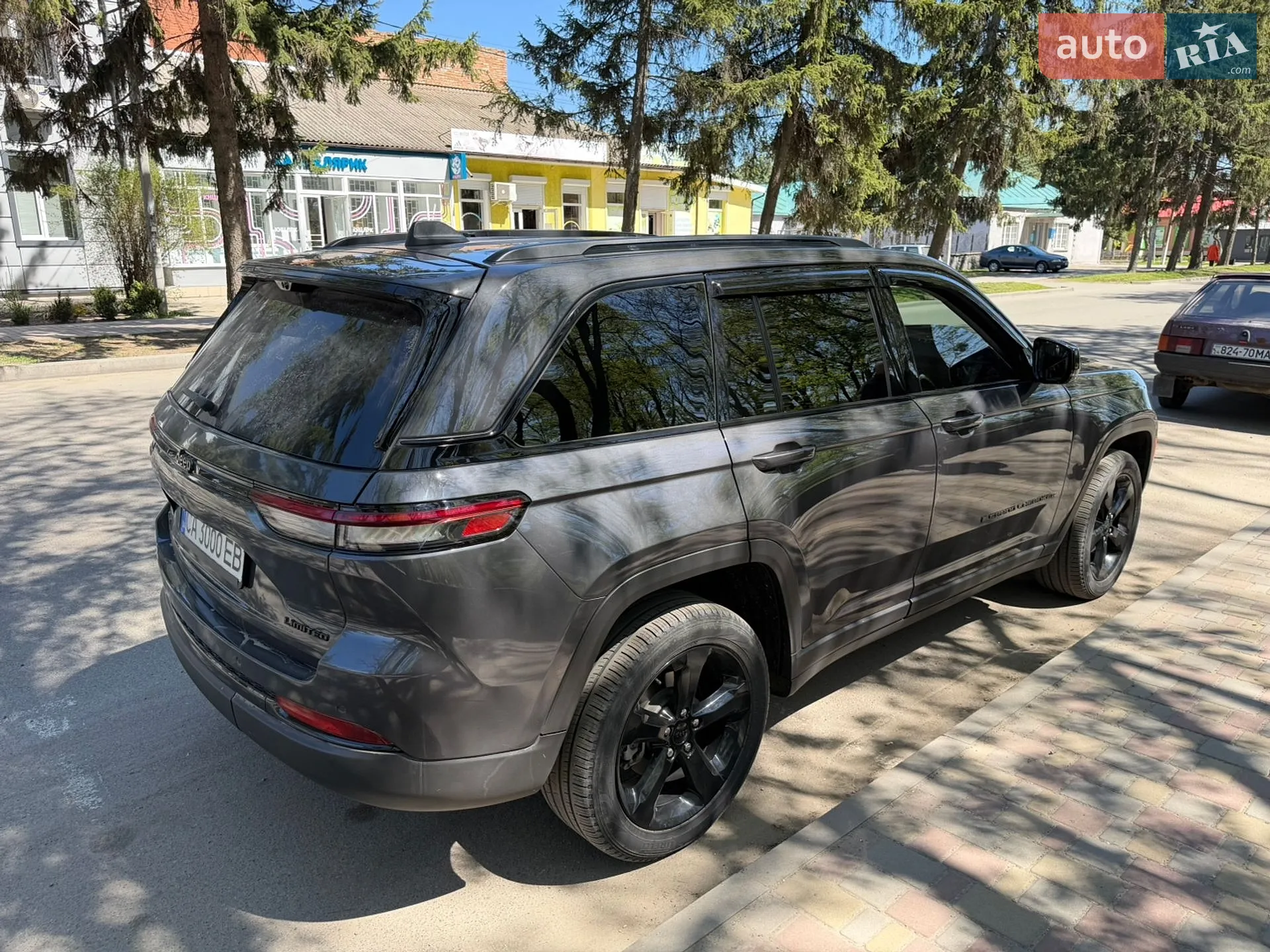 2023 Jeep Grand Cherokee - мініатюра 7