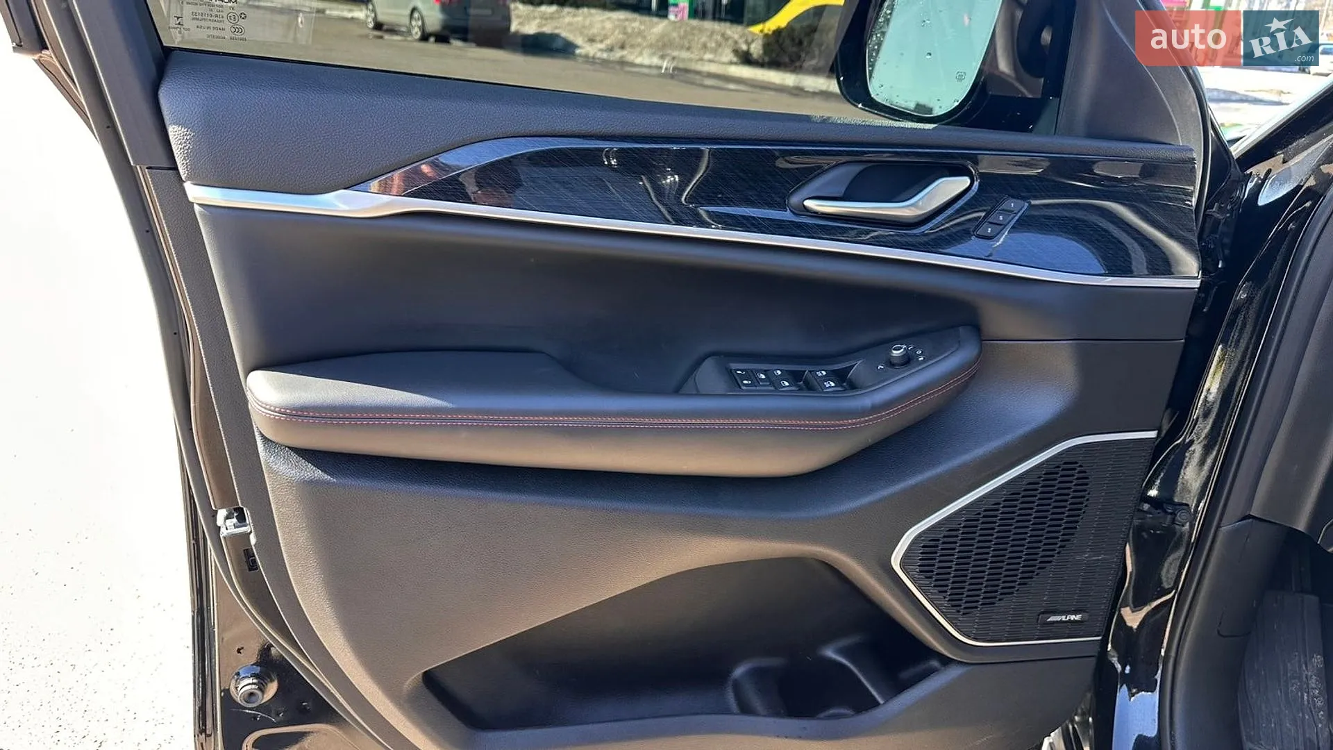 2022 Jeep Grand Cherokee - мініатюра 31