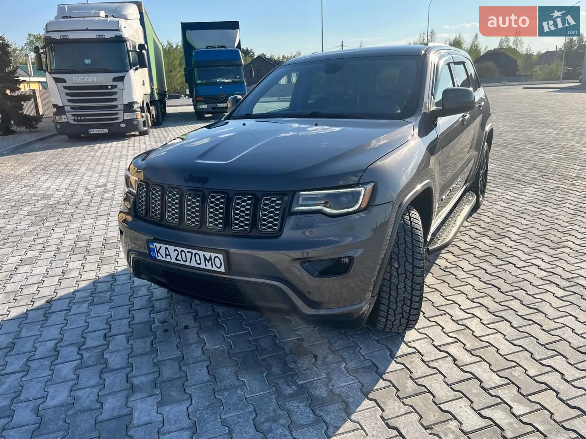 2019 Jeep Grand Cherokee - мініатюра 2