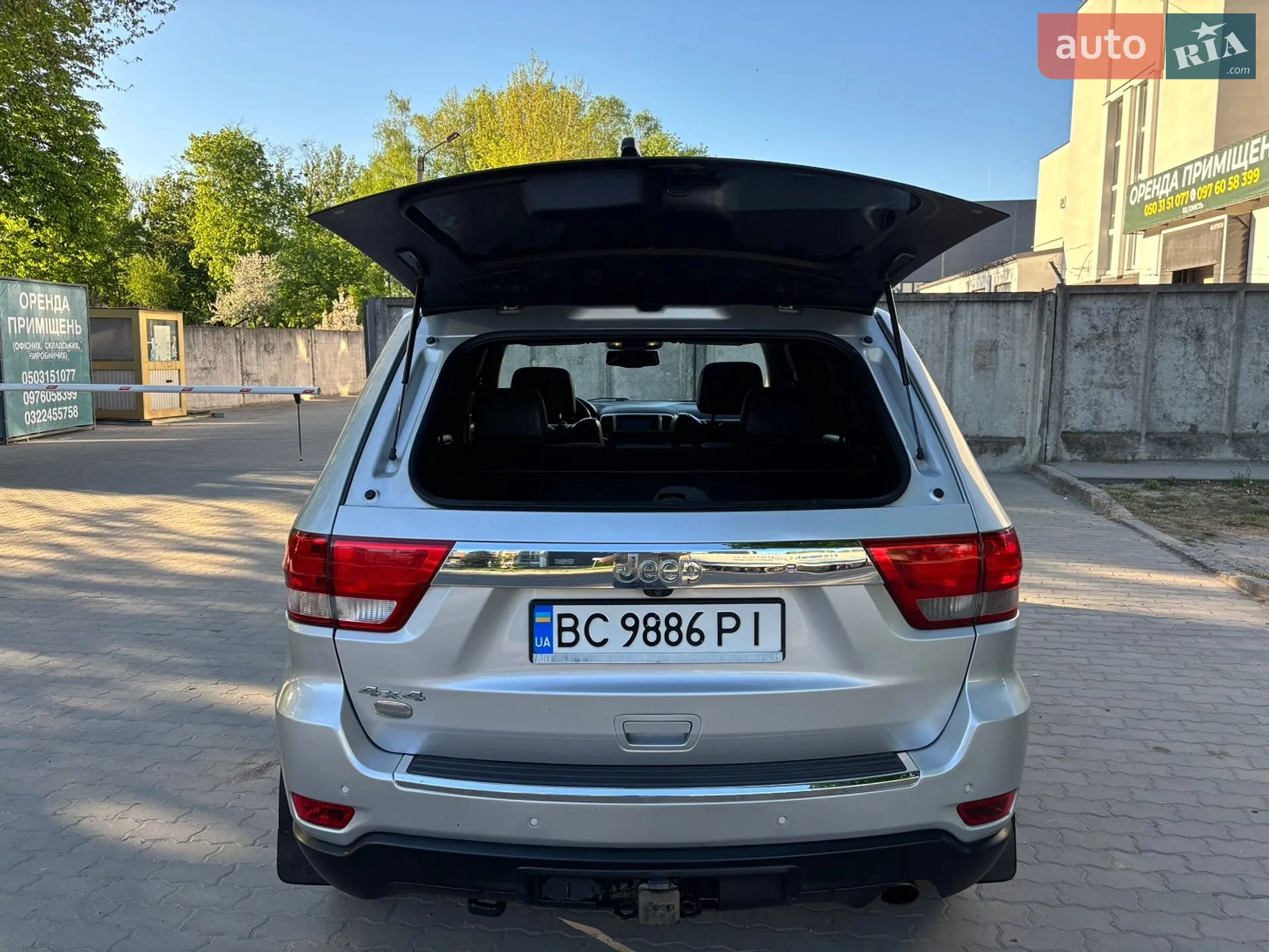 2011 Jeep Grand Cherokee - мініатюра 19