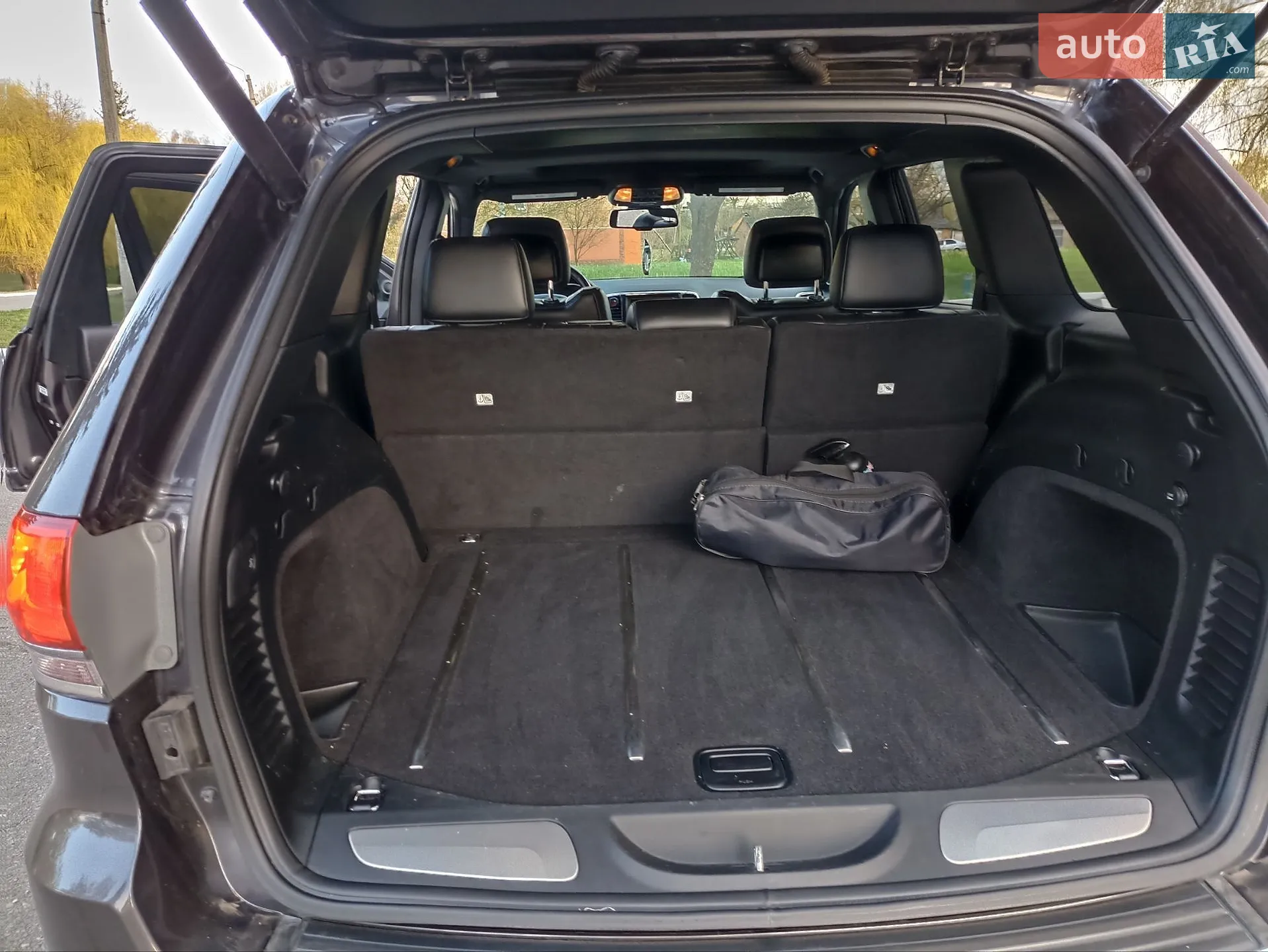 2015 Jeep Grand Cherokee - мініатюра 24