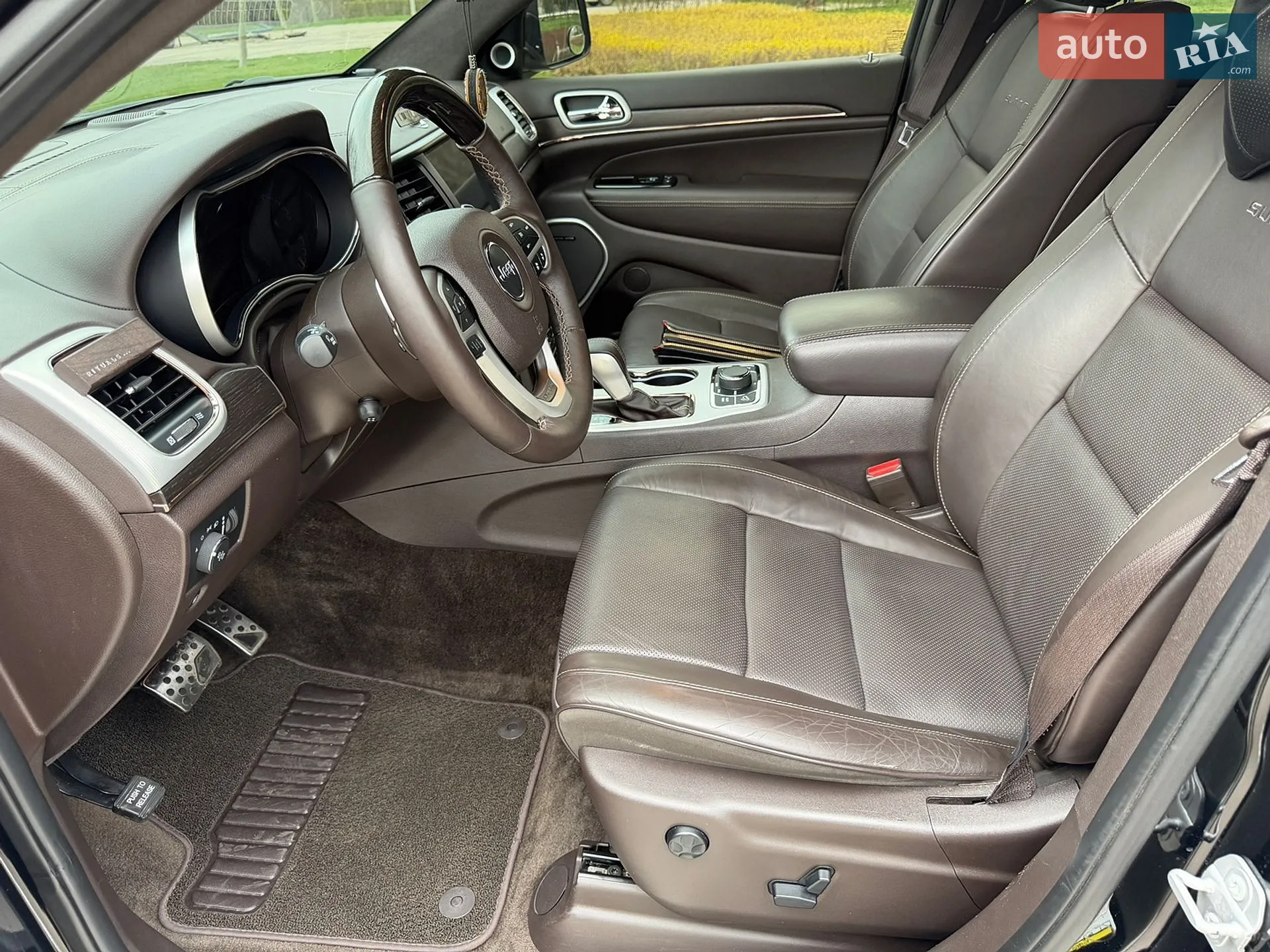 2017 Jeep Grand Cherokee - мініатюра 30