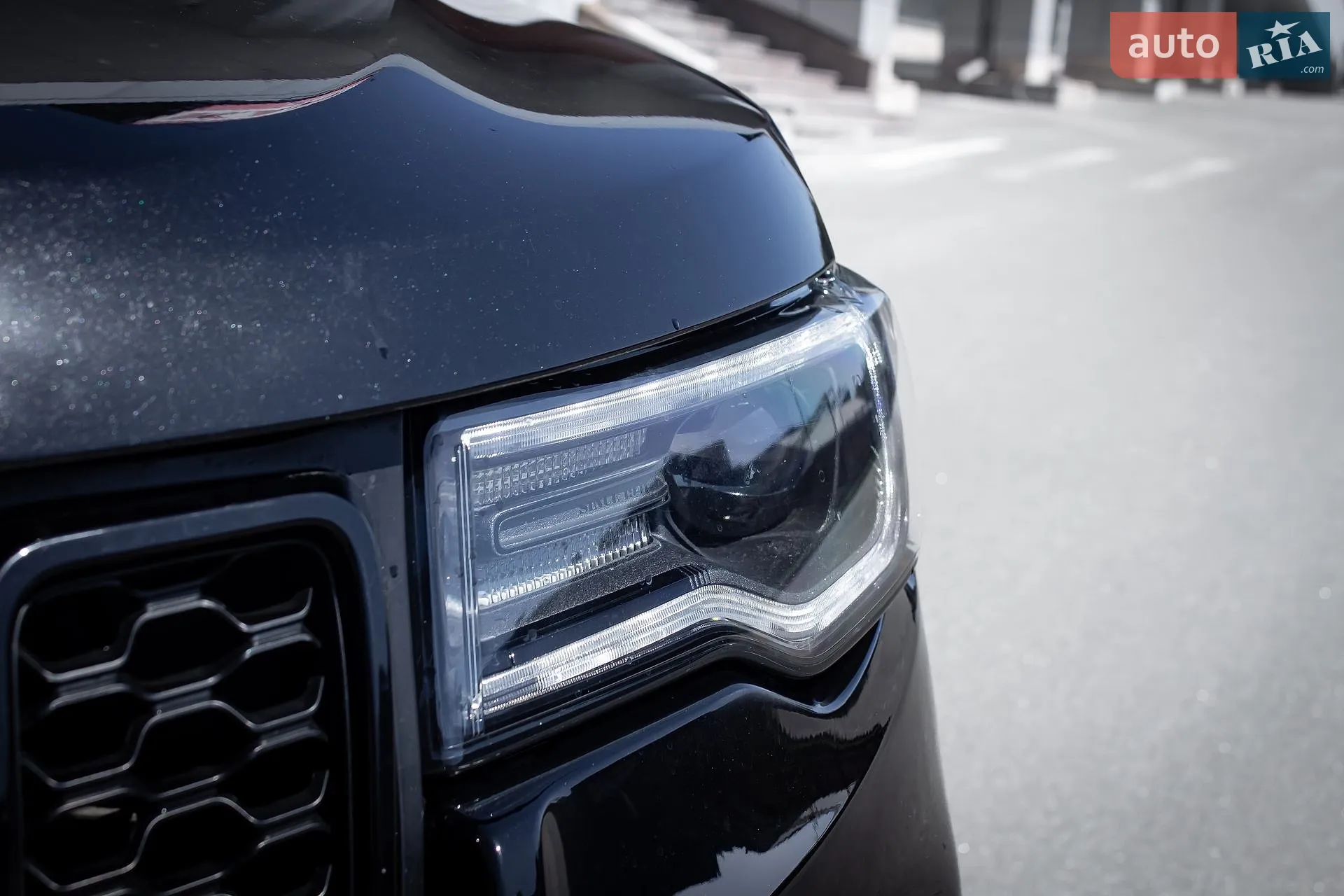 2017 Jeep Grand Cherokee - мініатюра 38