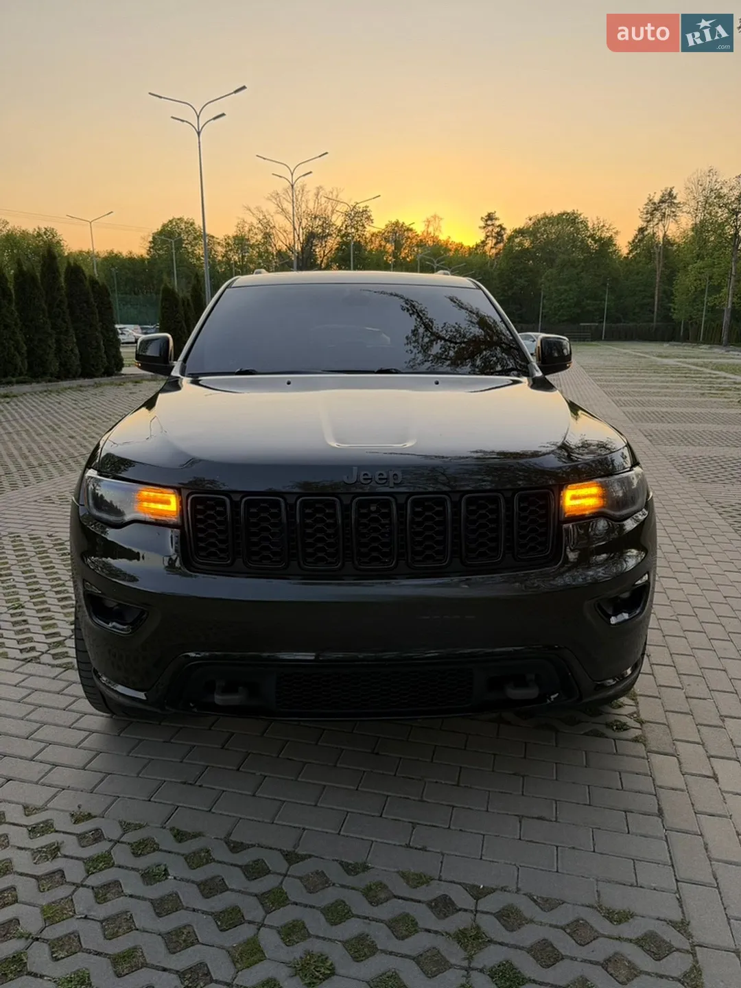 2016 Jeep Grand Cherokee - мініатюра 16