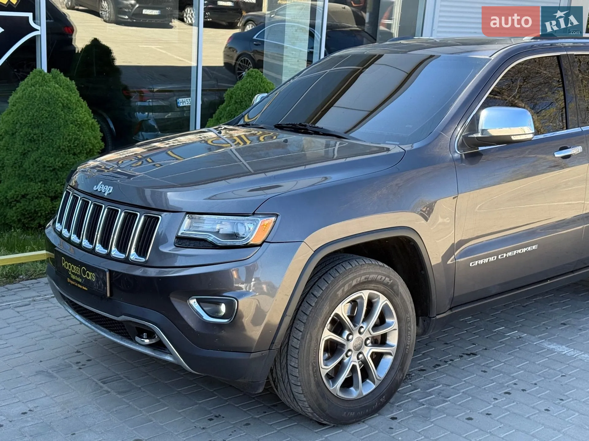 2013 Jeep Grand Cherokee - мініатюра 9