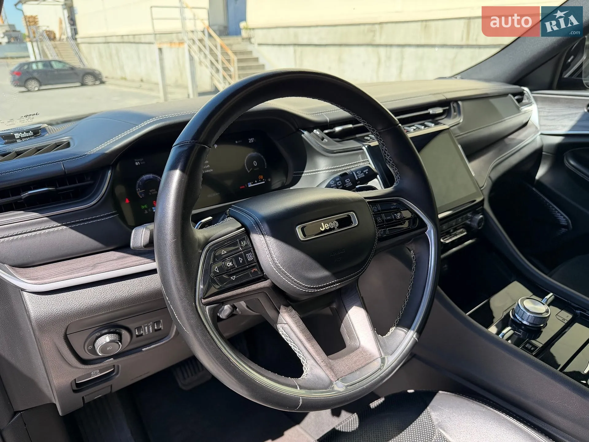 2022 Jeep Grand Cherokee - мініатюра 22