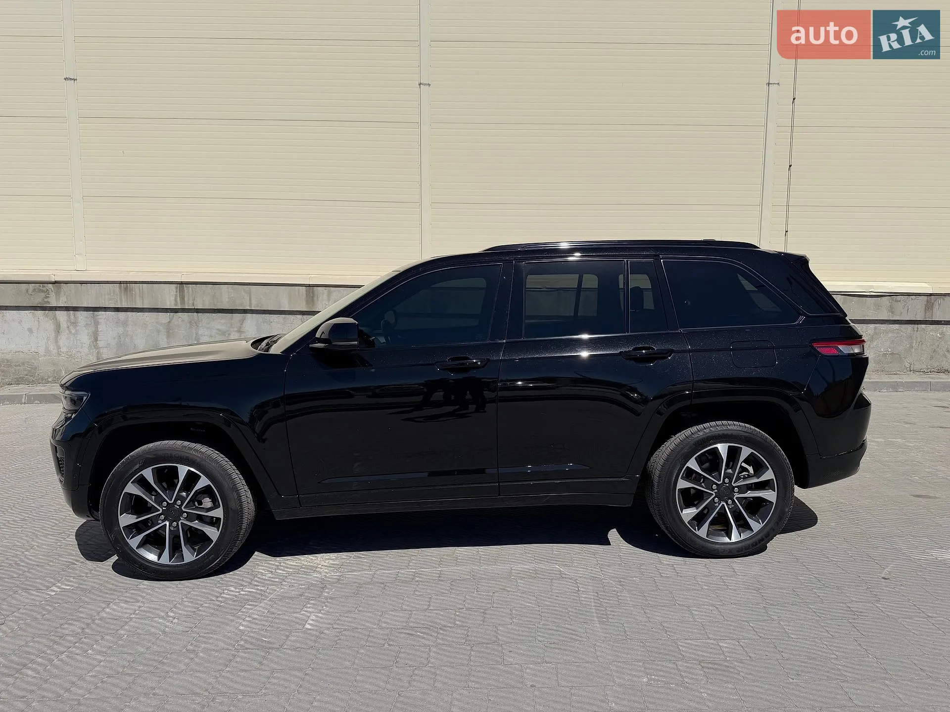 2022 Jeep Grand Cherokee - мініатюра 7