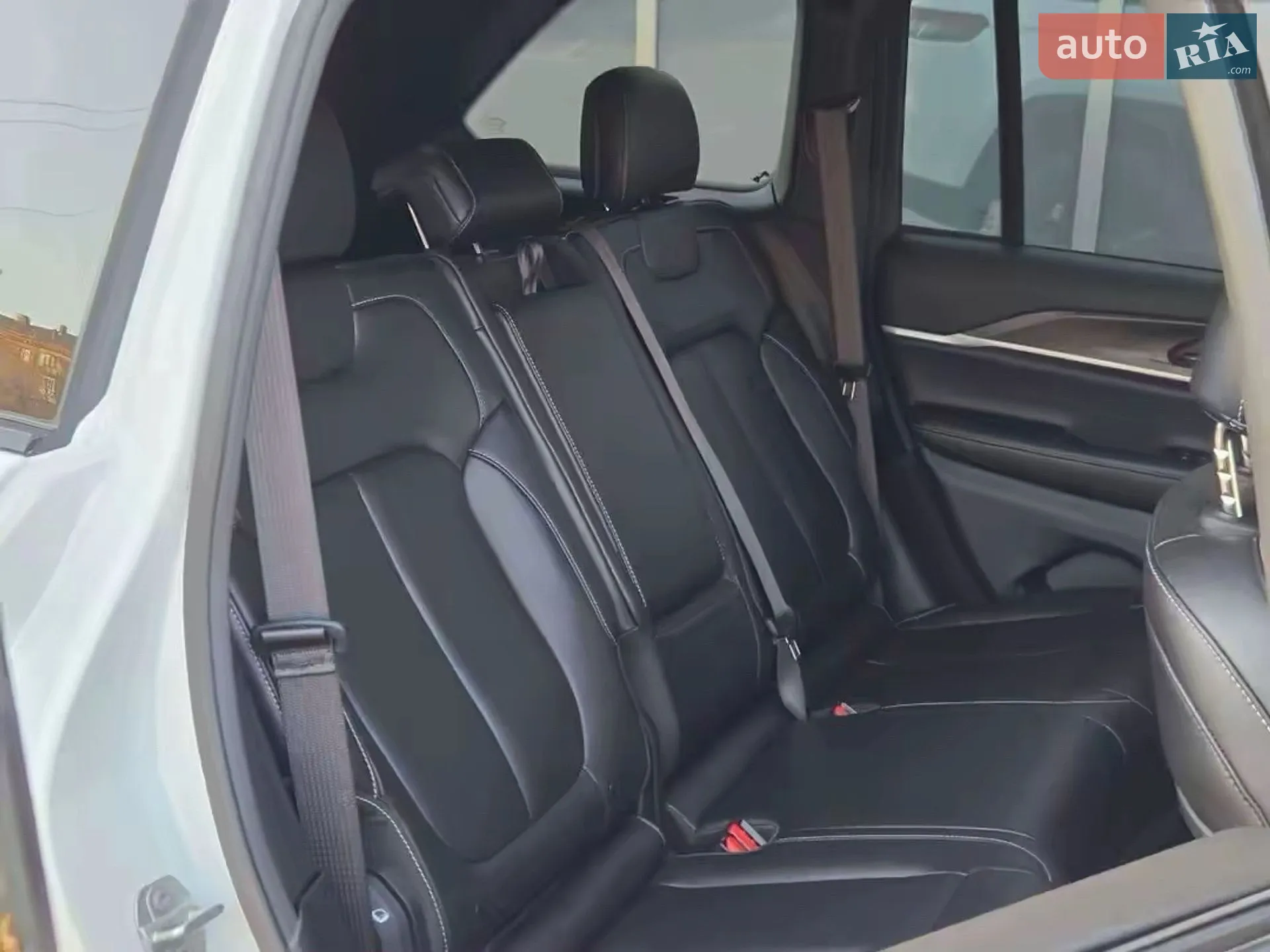 2024 Jeep Grand Cherokee - мініатюра 21