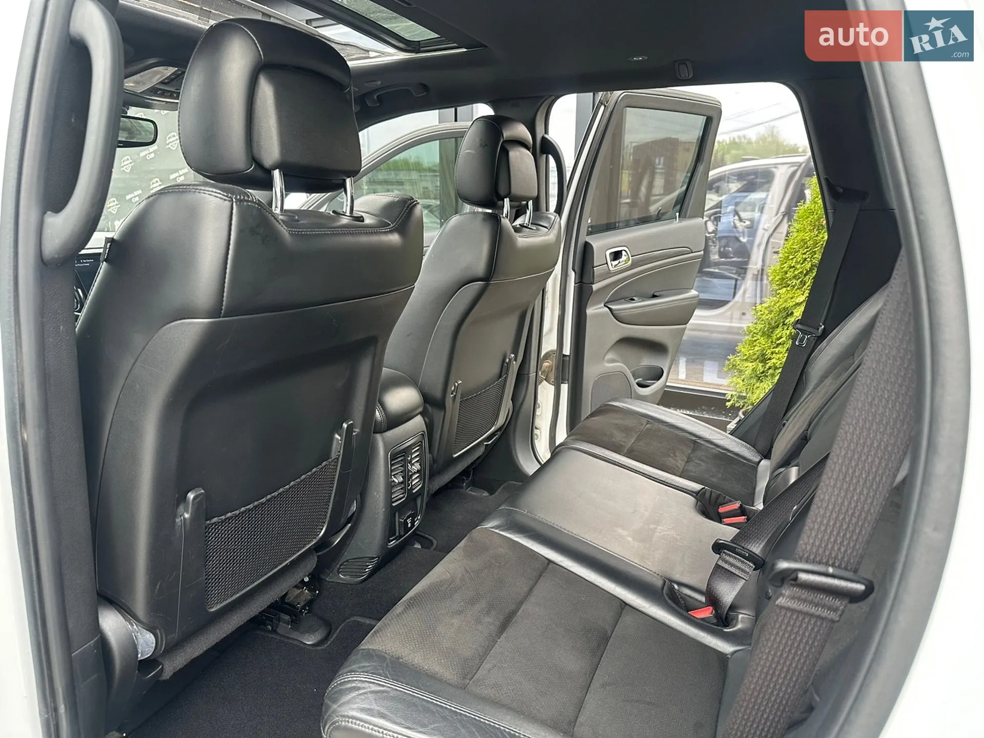 2019 Jeep Grand Cherokee - мініатюра 16