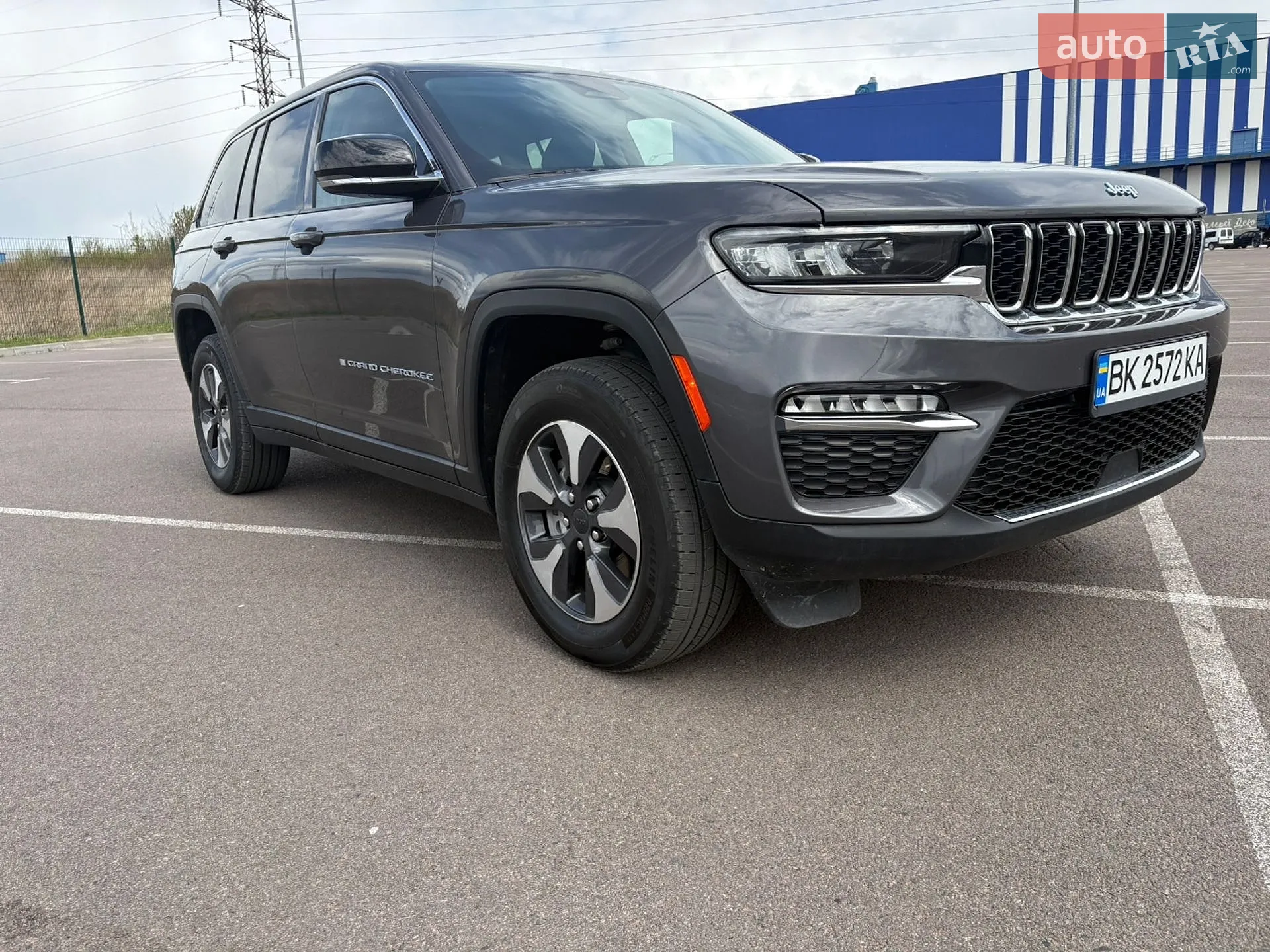 2022 Jeep Grand Cherokee - мініатюра 10