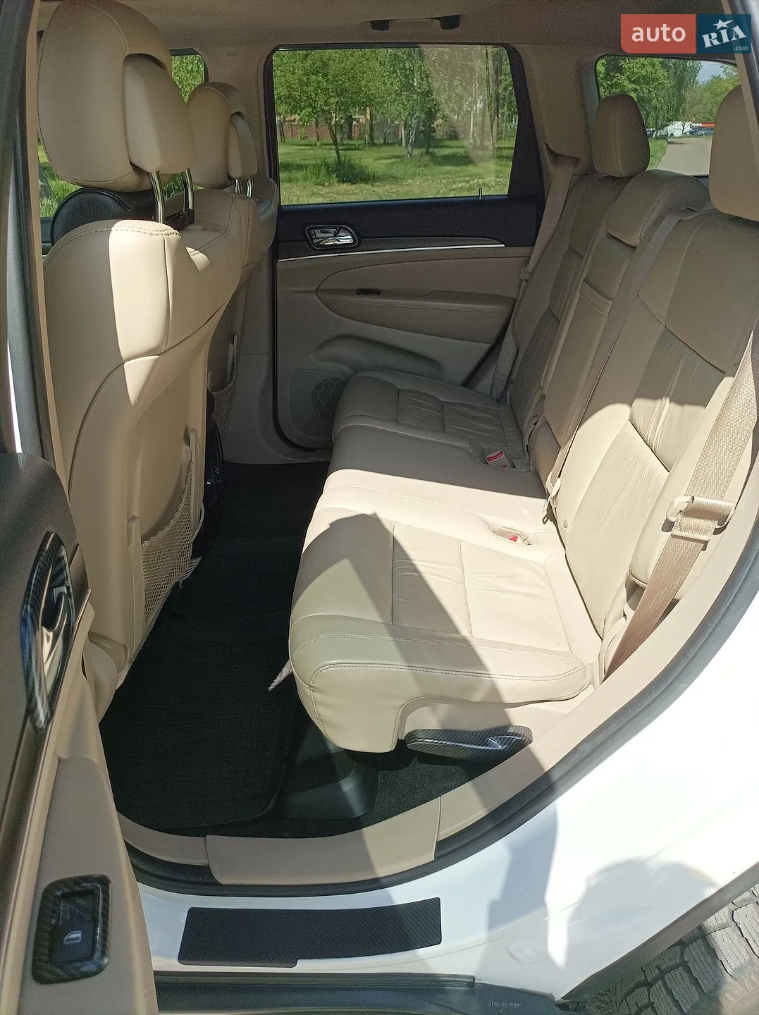 2013 Jeep Grand Cherokee - мініатюра 21
