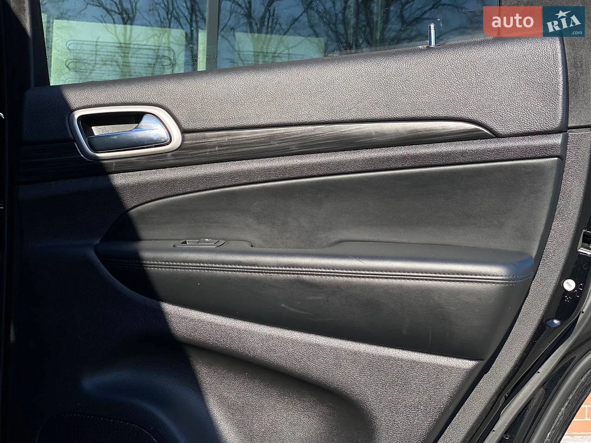 2020 Jeep Grand Cherokee - мініатюра 39