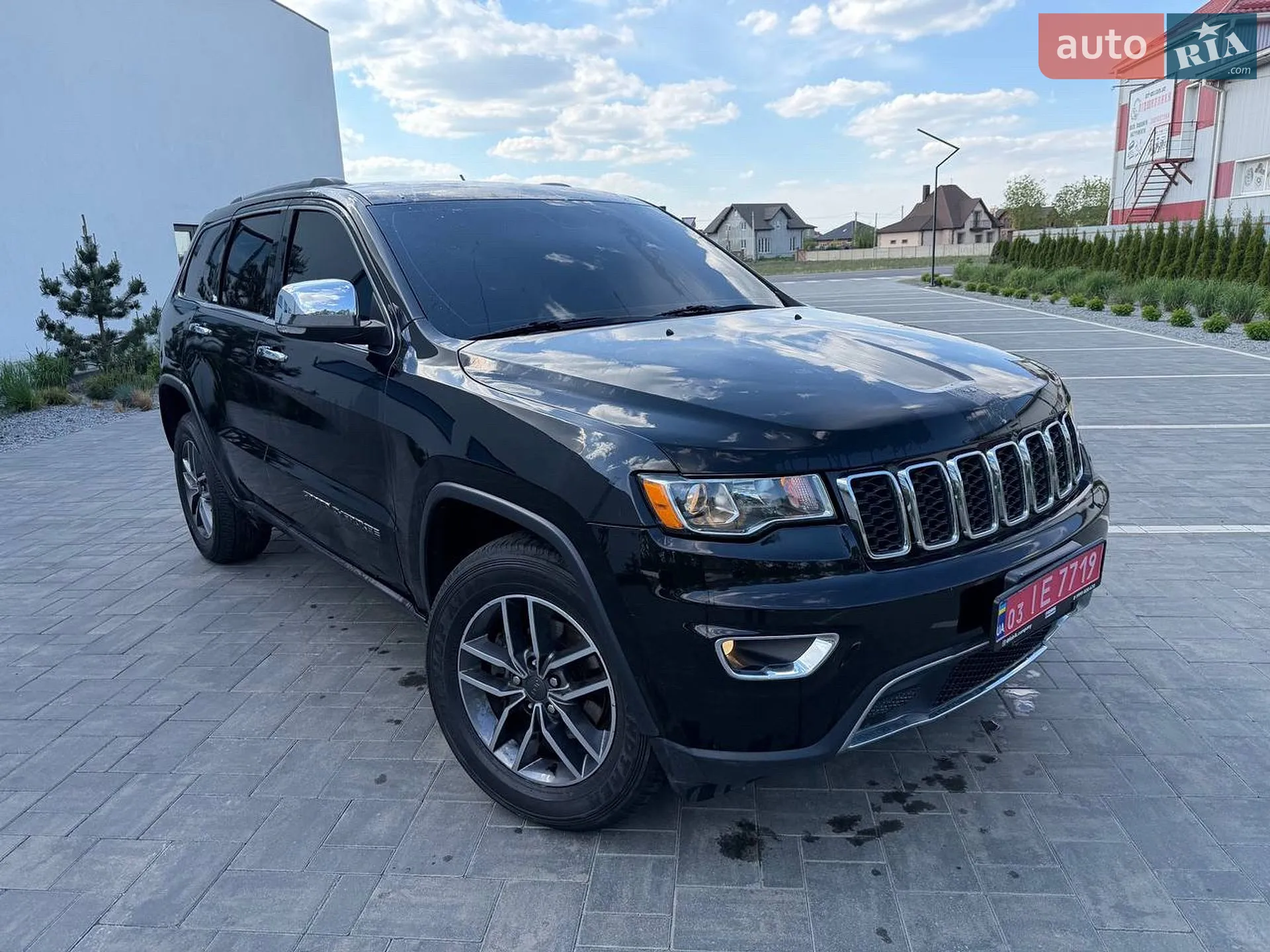 2020 Jeep Grand Cherokee - мініатюра 11