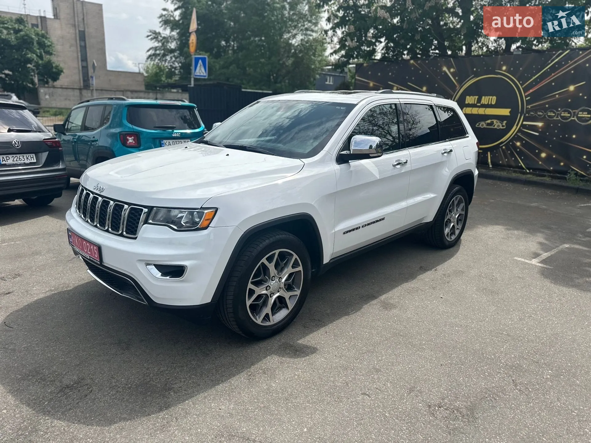2020 Jeep Grand Cherokee - фото 1
