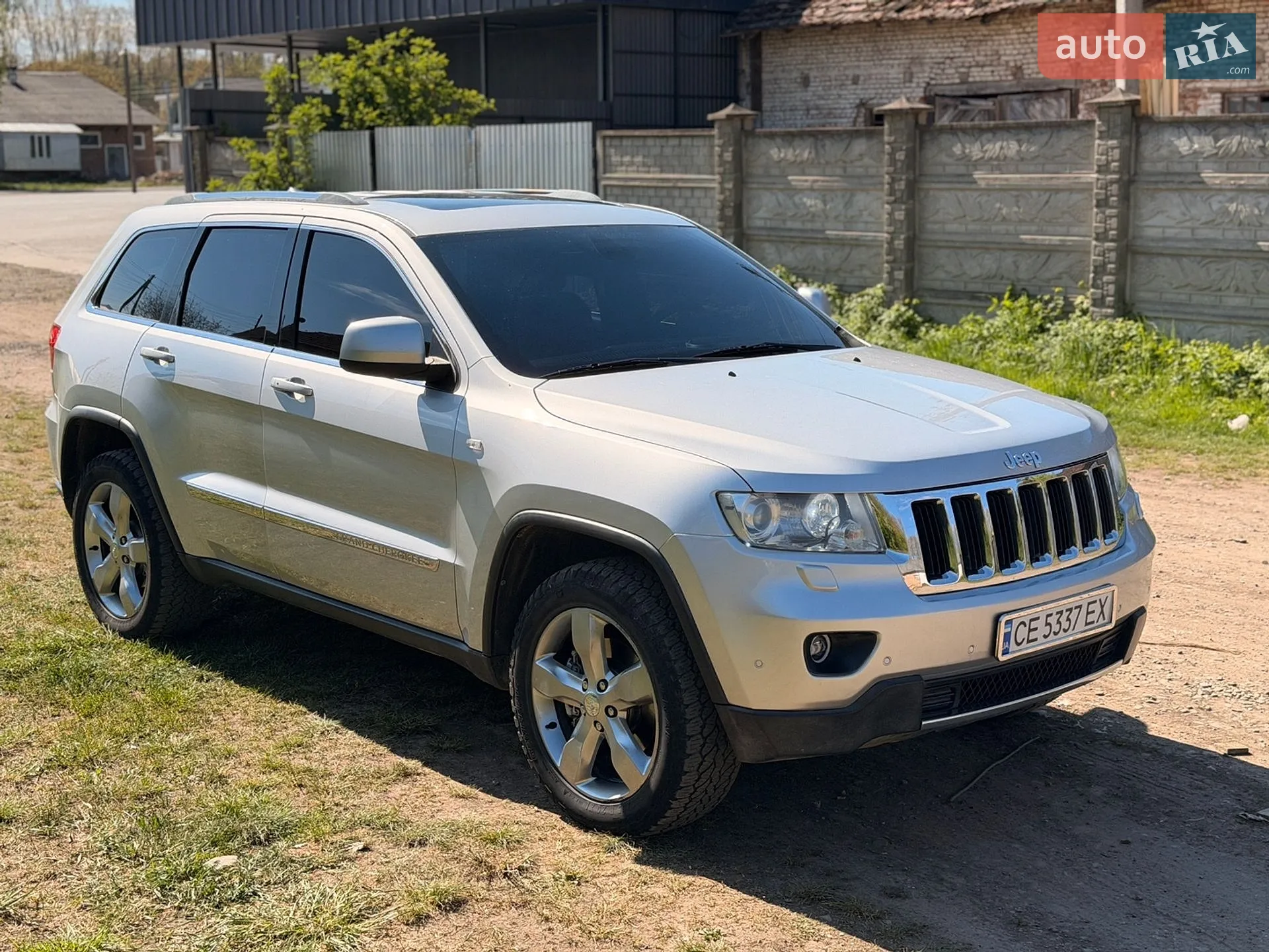 2011 Jeep Grand Cherokee - мініатюра 11