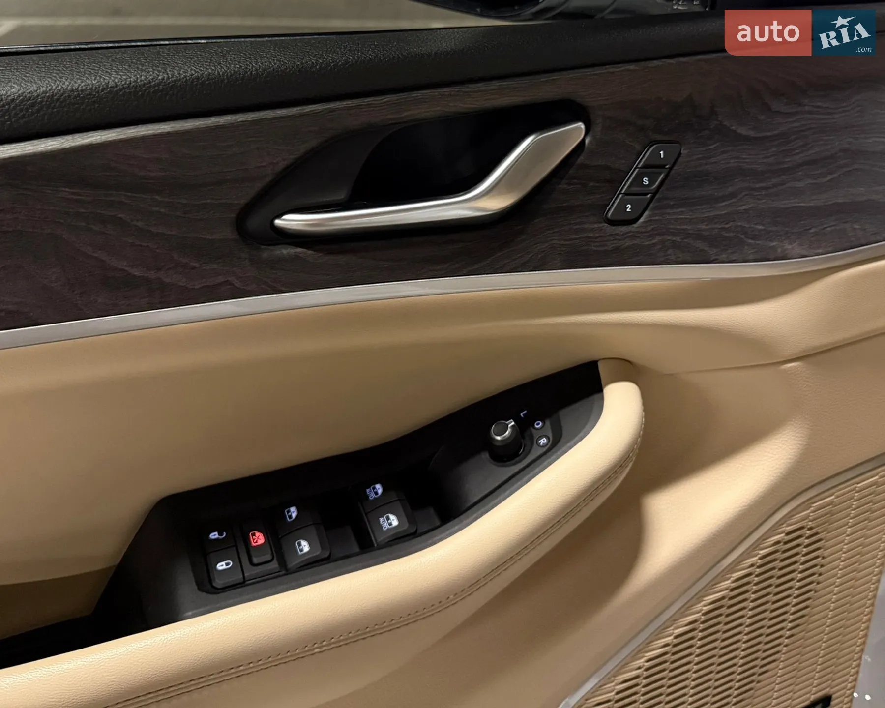 2022 Jeep Grand Cherokee - мініатюра 23