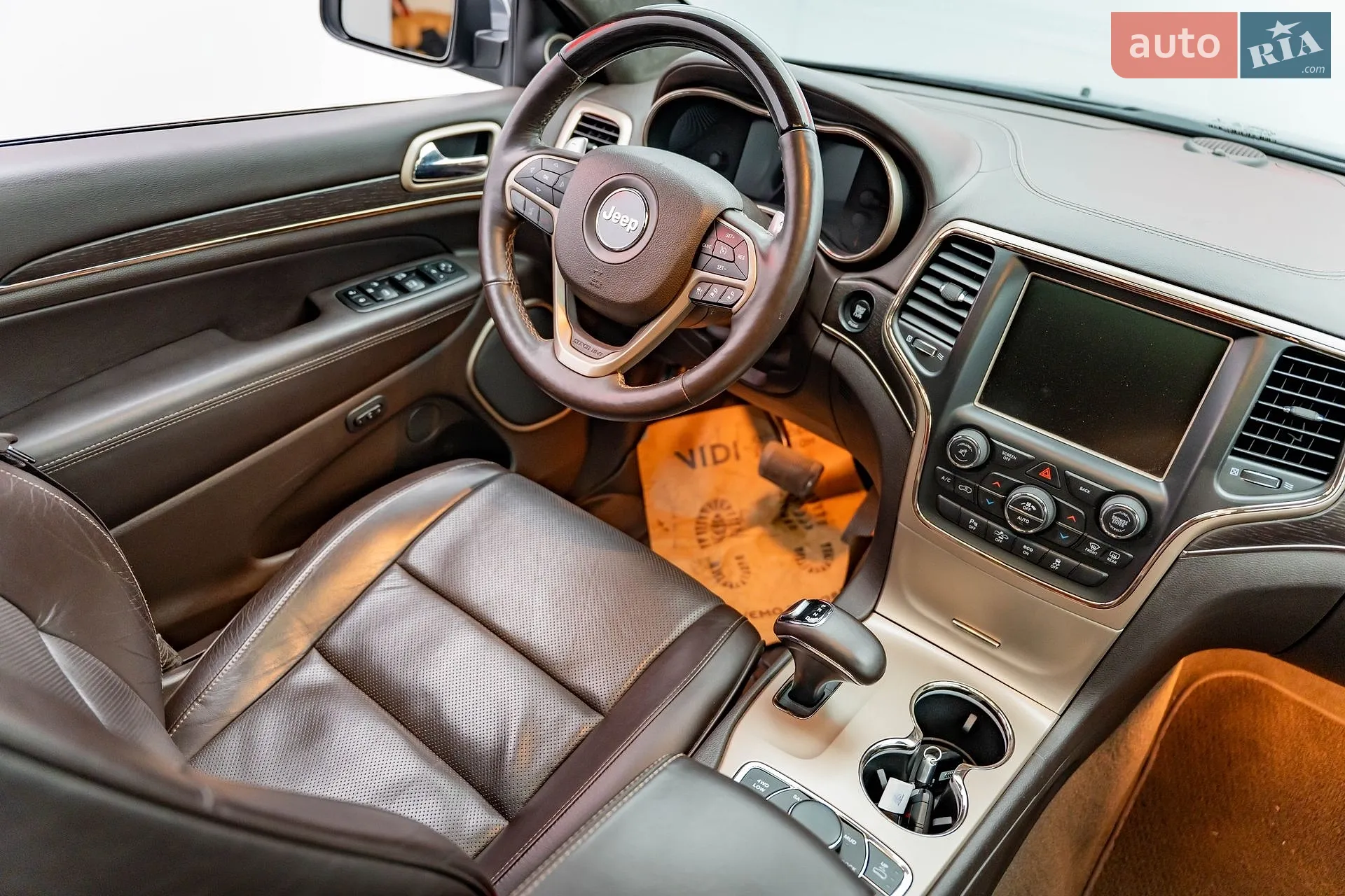 2013 Jeep Grand Cherokee - мініатюра 15