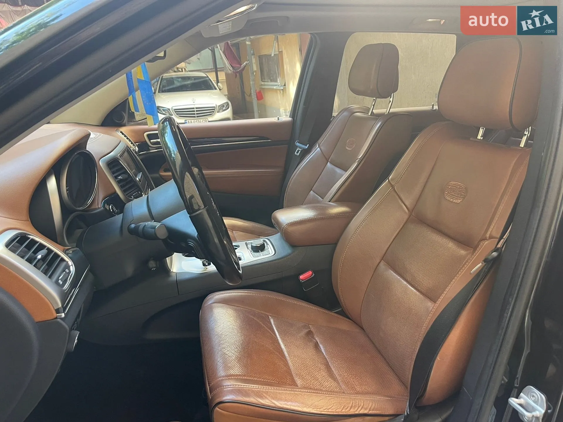 2011 Jeep Grand Cherokee - мініатюра 13