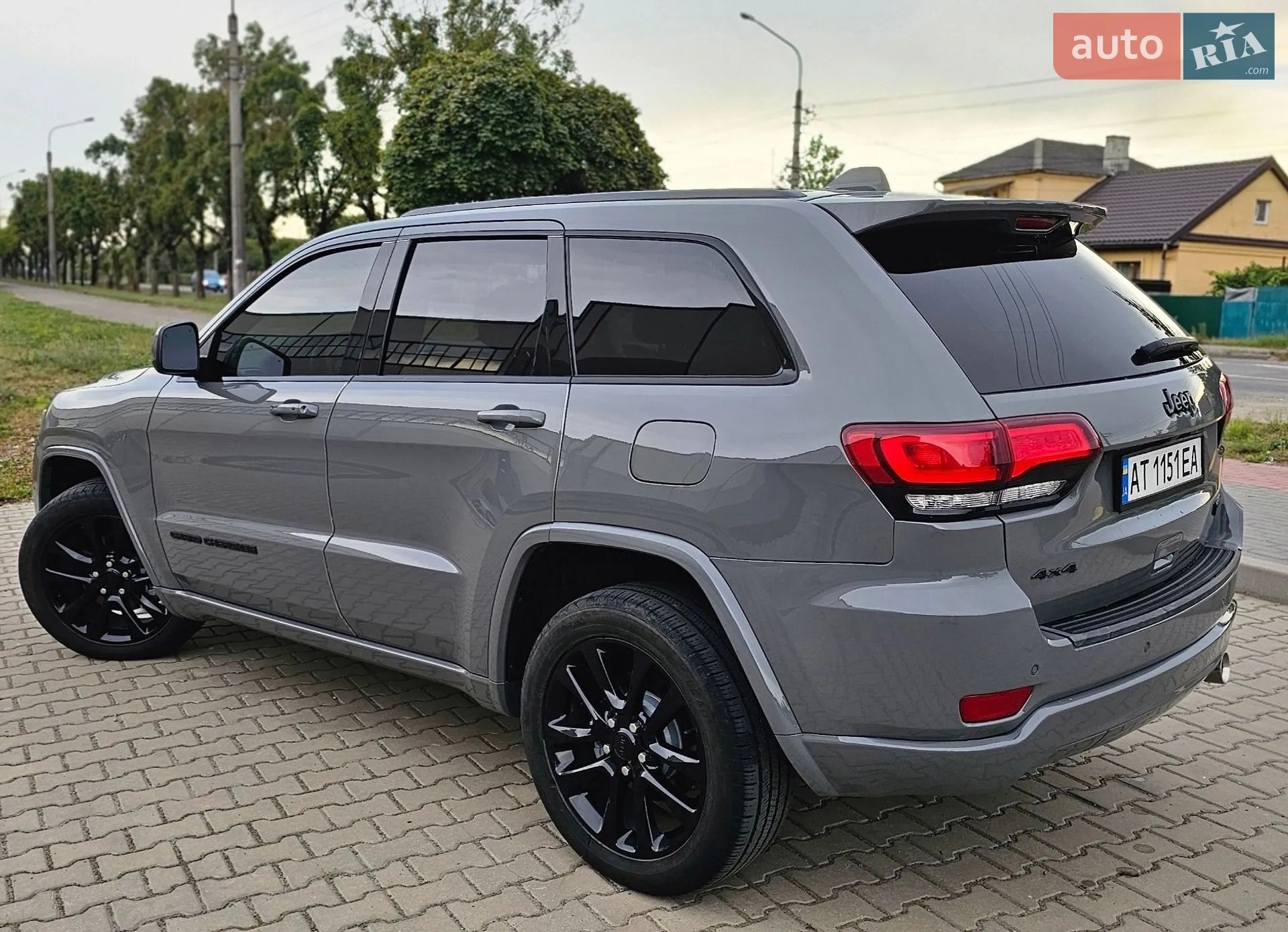 2020 Jeep Grand Cherokee - мініатюра 4