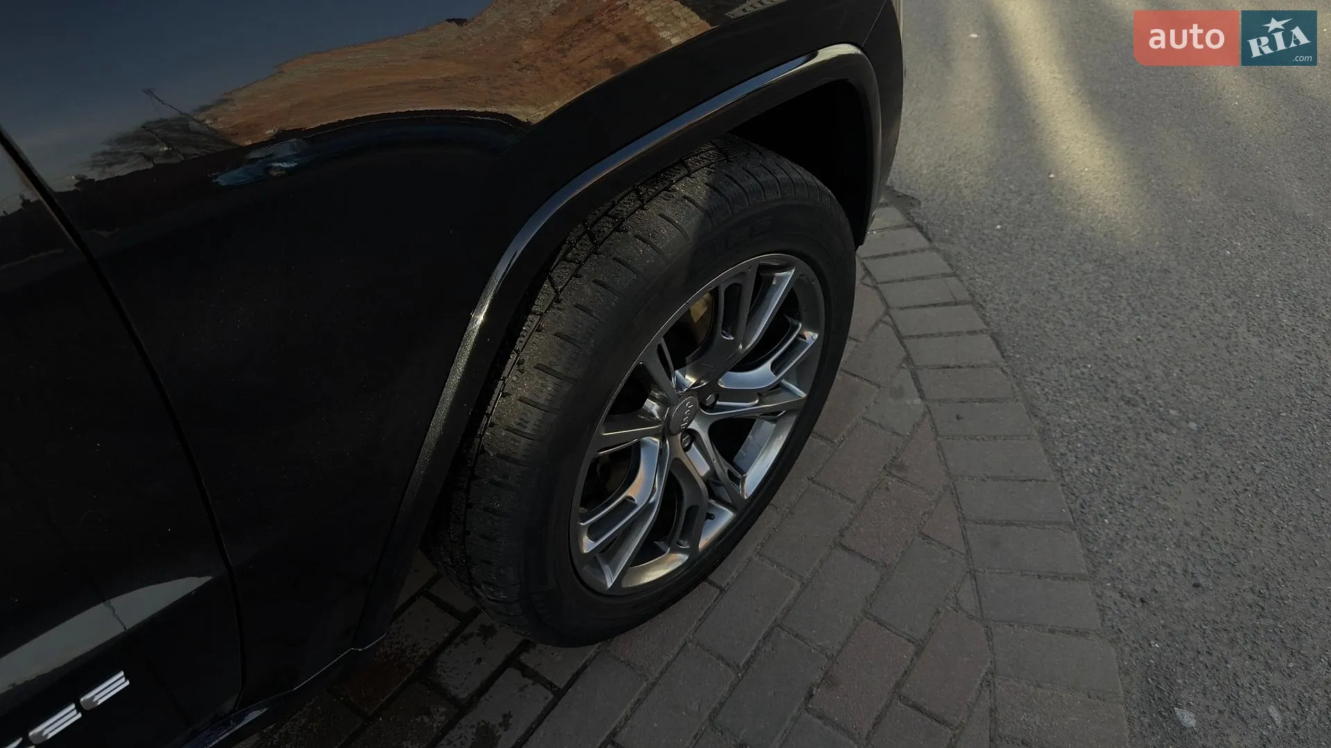 2015 Jeep Grand Cherokee - мініатюра 10