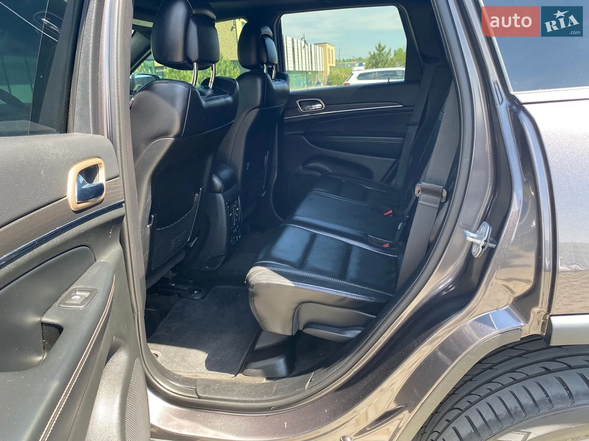 2015 Jeep Grand Cherokee - мініатюра 10