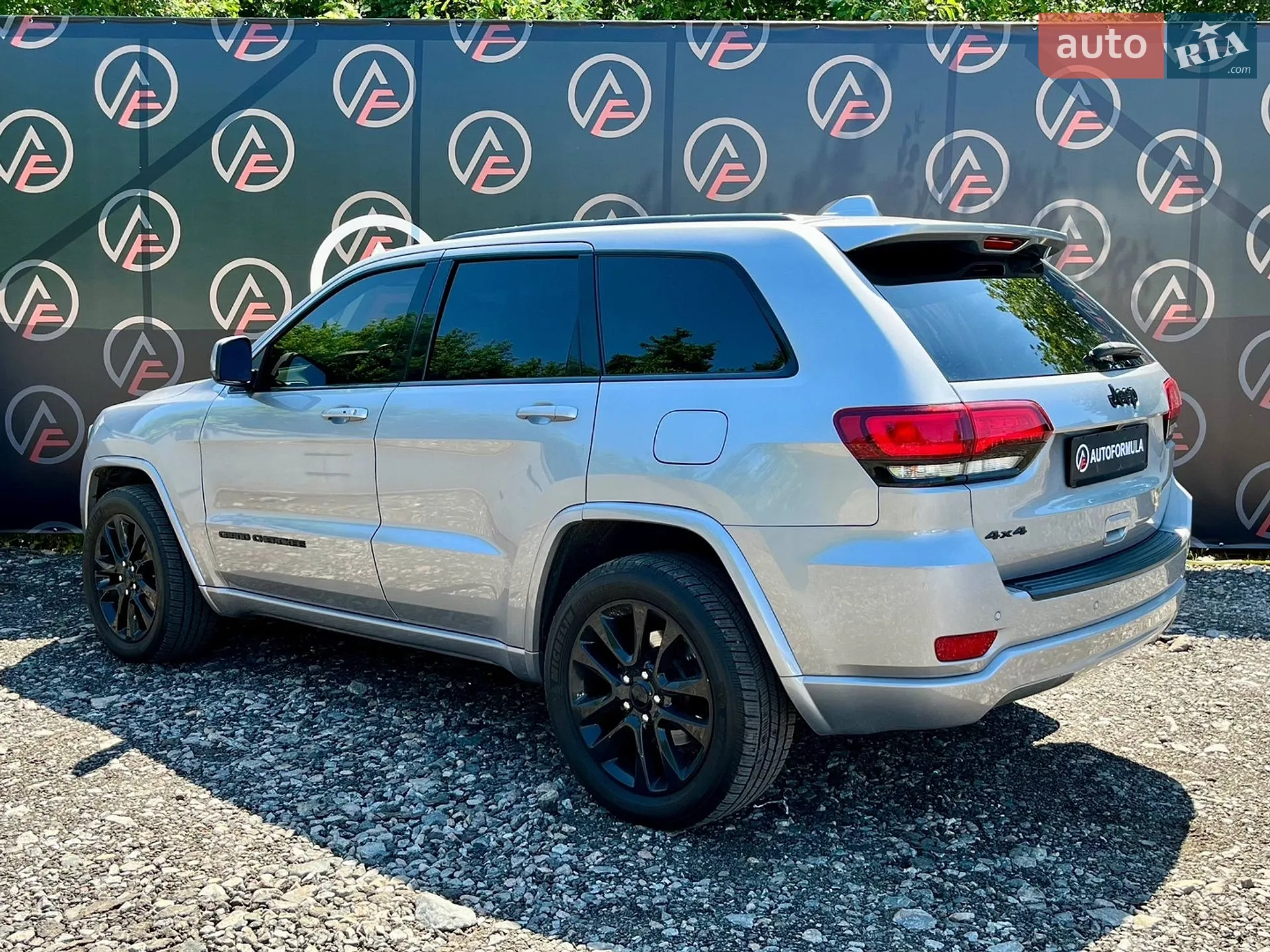 2020 Jeep Grand Cherokee - мініатюра 6