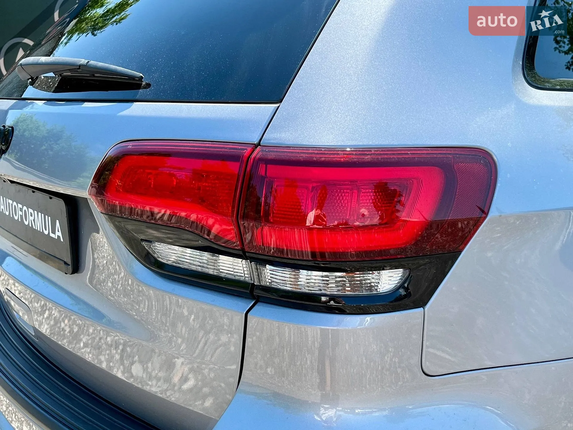 2020 Jeep Grand Cherokee - мініатюра 10