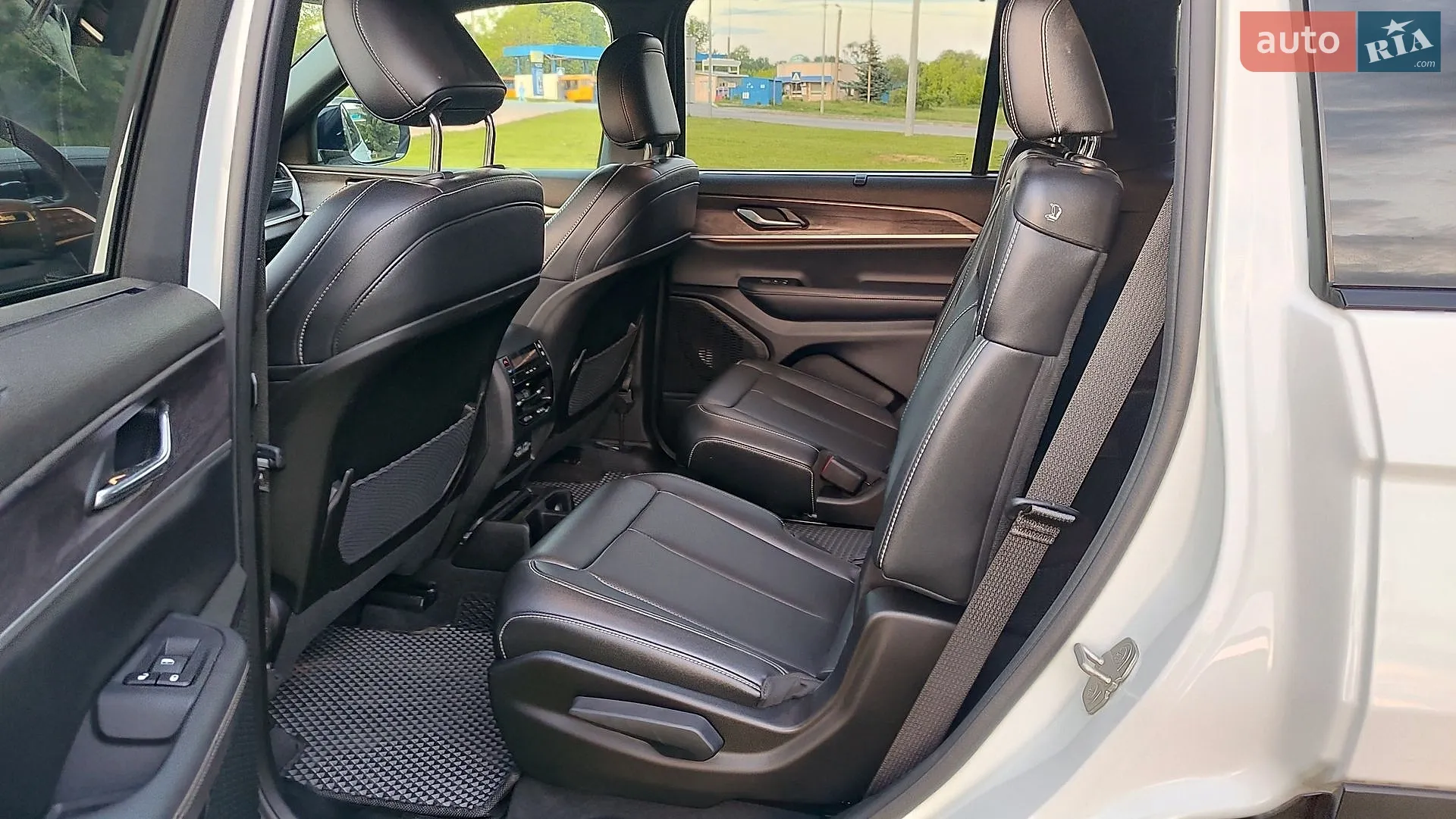 2024 Jeep Grand Cherokee - мініатюра 31