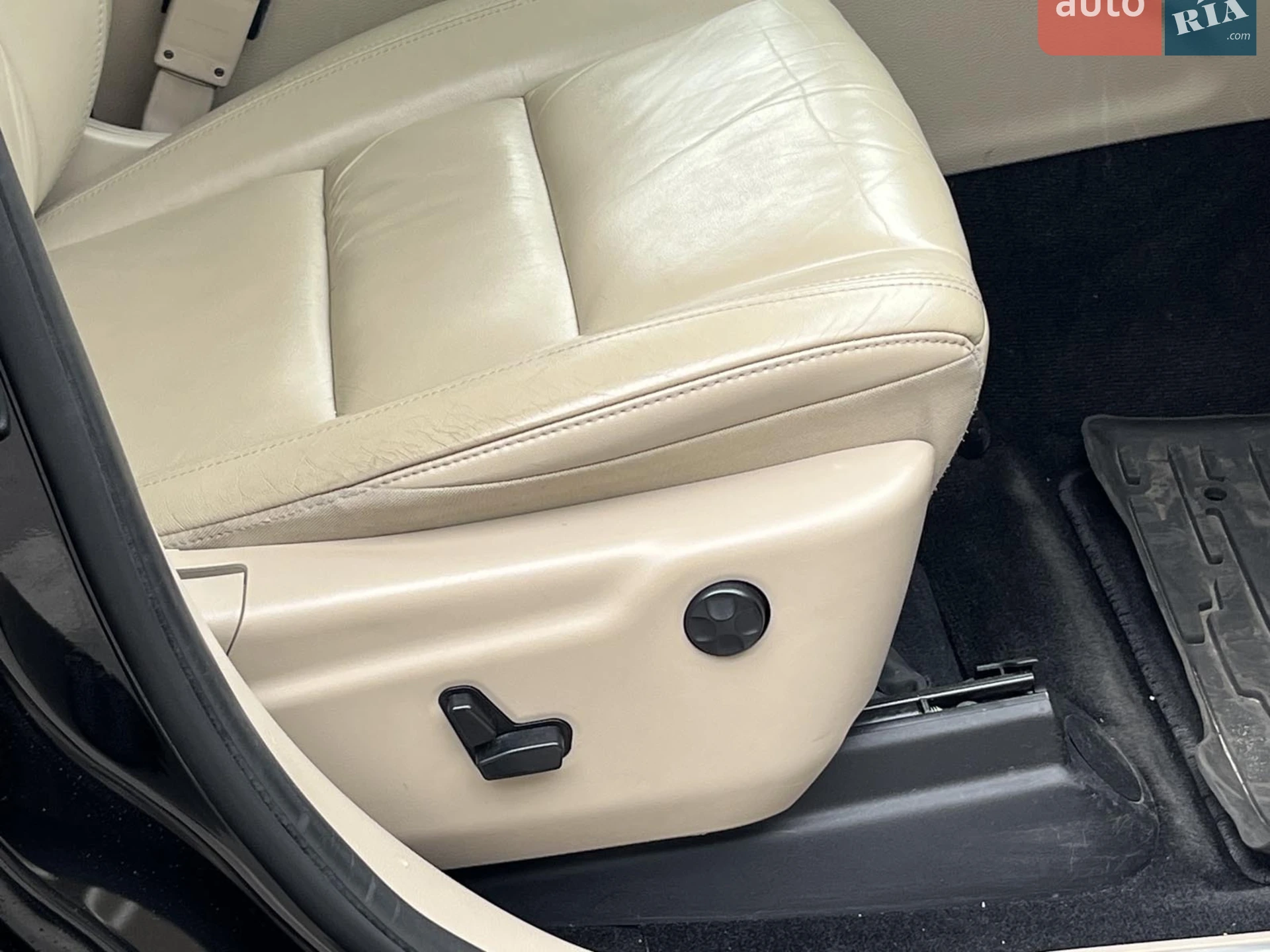 2013 Jeep Grand Cherokee - мініатюра 17