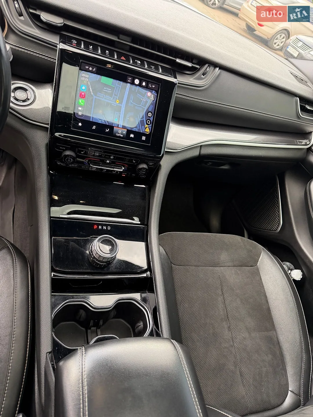 2022 Jeep Grand Cherokee - мініатюра 24