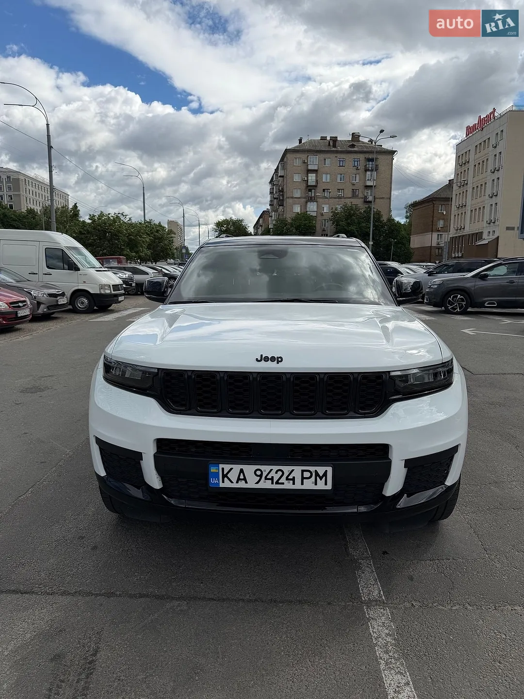 2022 Jeep Grand Cherokee - мініатюра 12