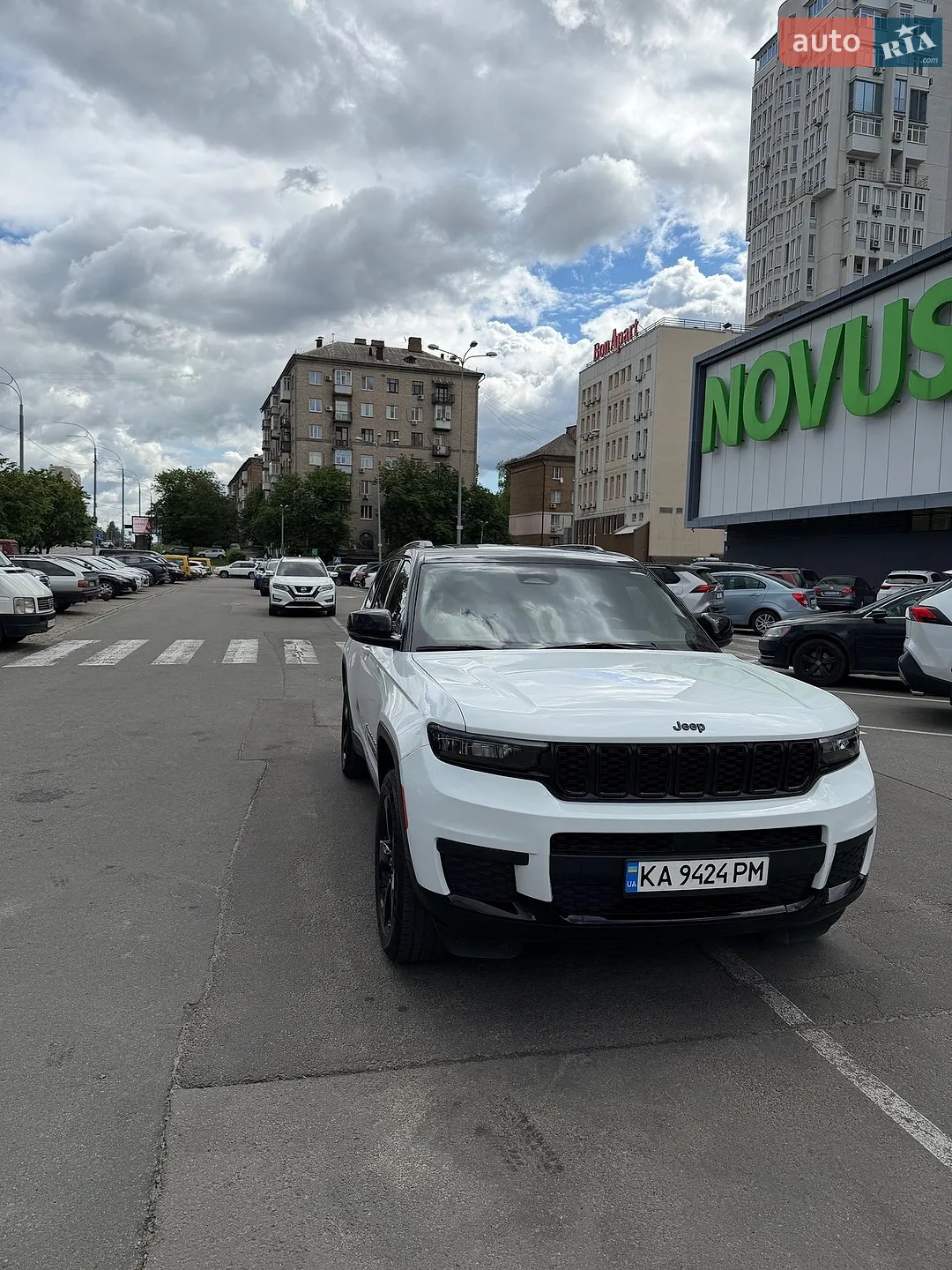 2022 Jeep Grand Cherokee - мініатюра 14