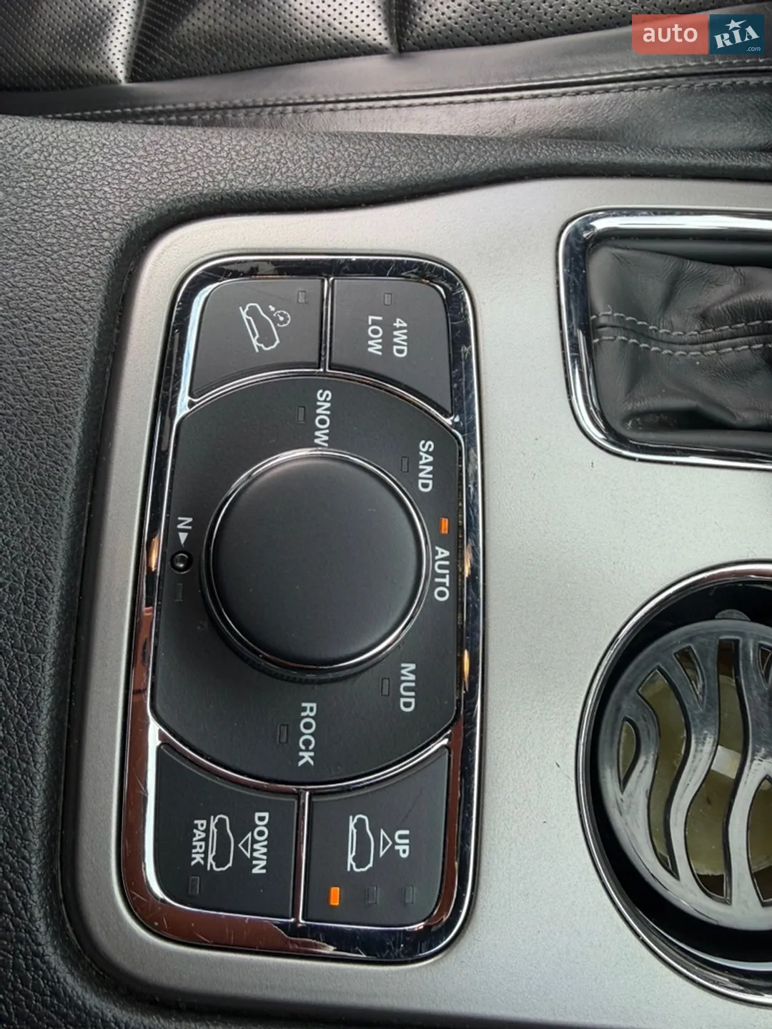 2019 Jeep Grand Cherokee - мініатюра 30